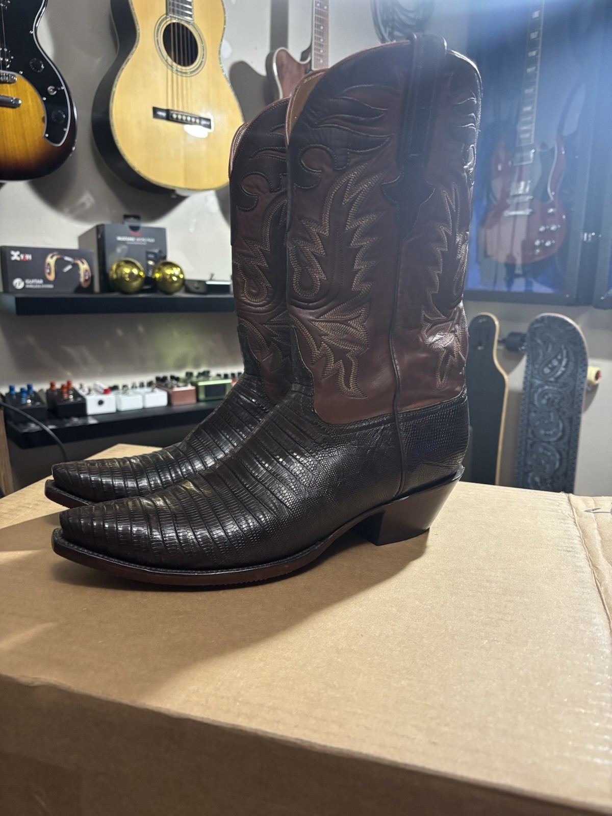 Lucchese Classics Men’s Brown Lizard Boots 11.5 D In Great Shape Lucchese Classics Men’s Brown Lizard Boots 11.5 D In Great Shape