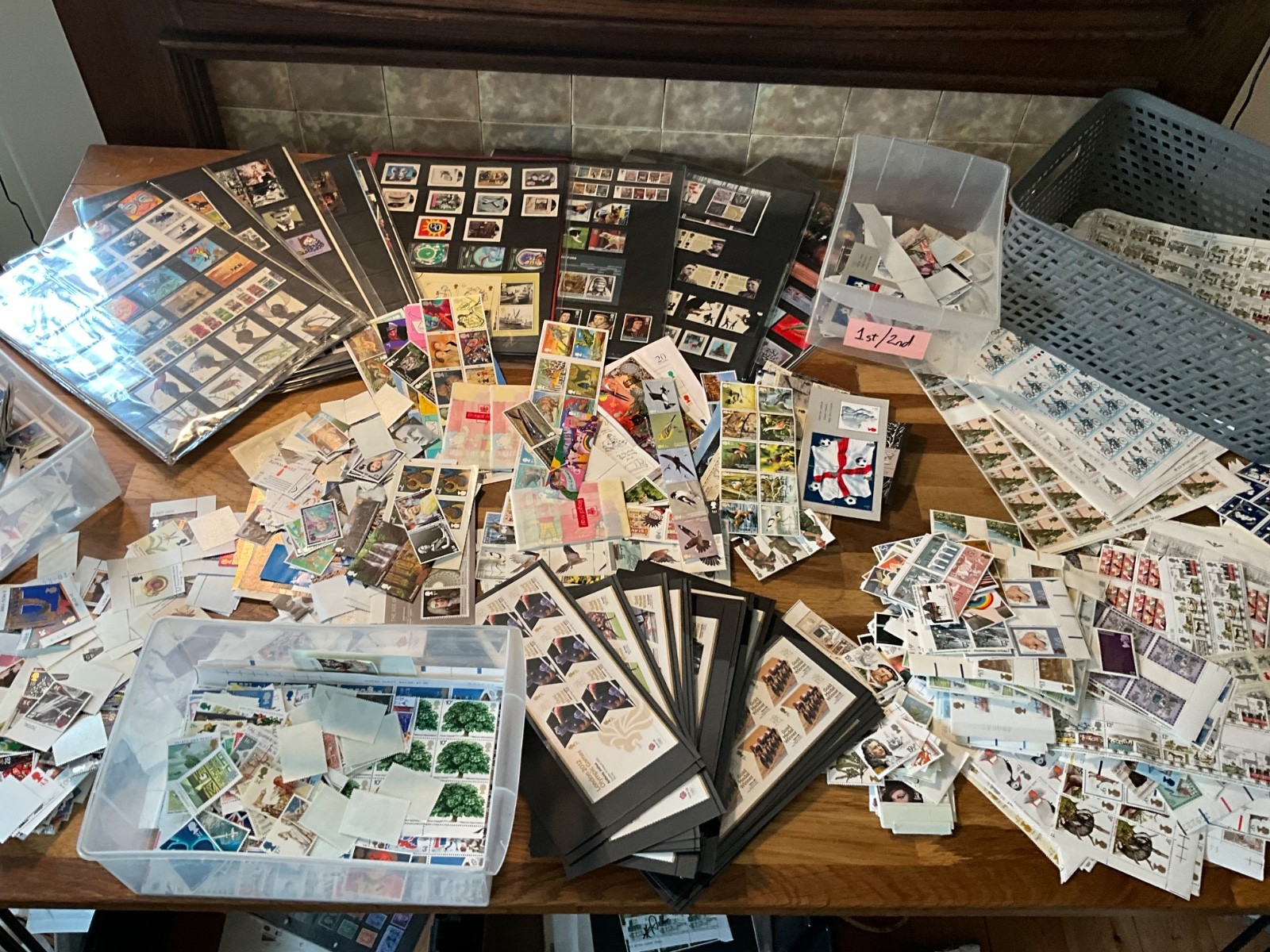 GB discount cheap postage MNH mint stamps FV £200 SEE DESCRIPTION STOCK PHOTO GB discount cheap postage MNH mint stamps FV £200 SEE DESCRIPTION STOCK PHOTO