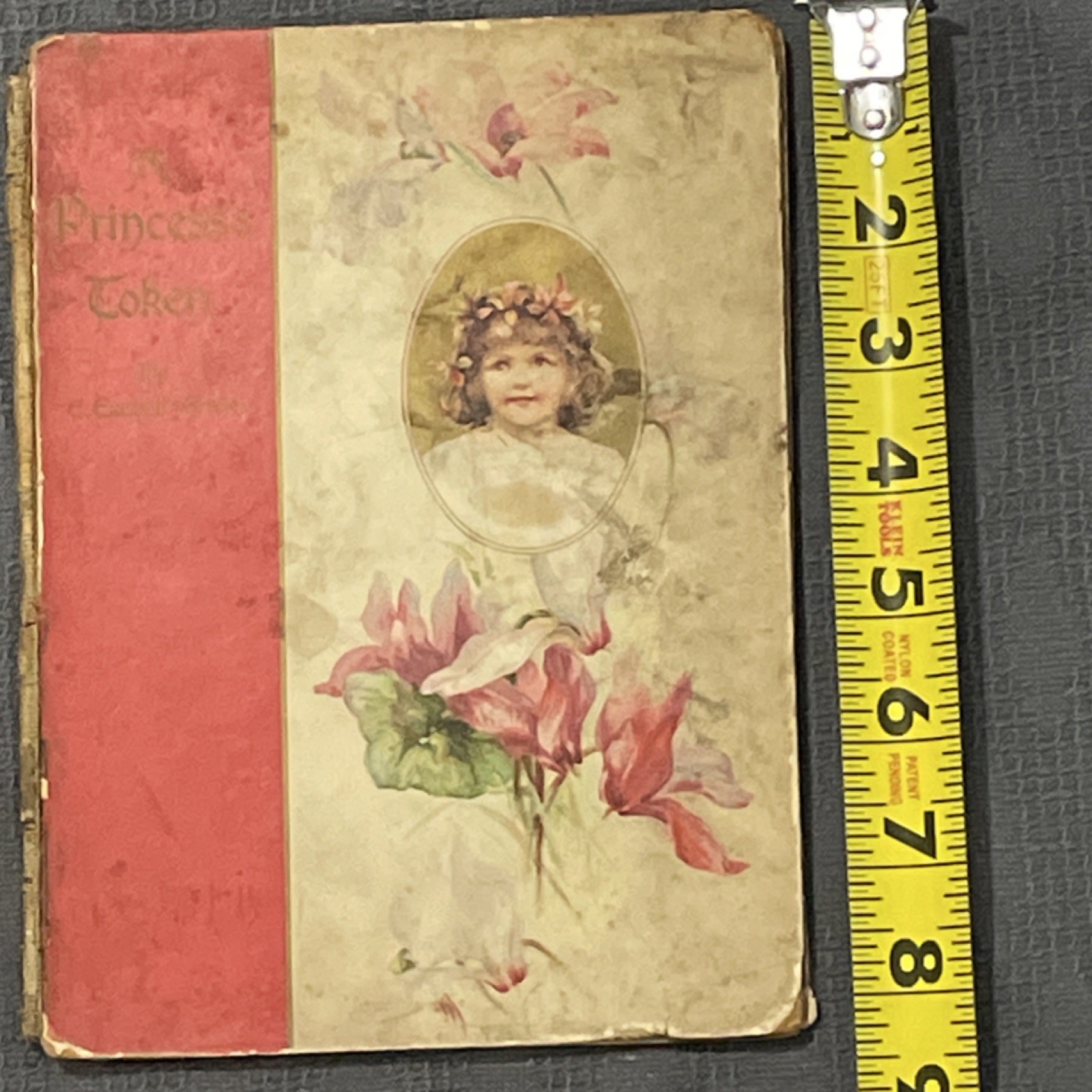 Antique, A Princess\'s Token (E Everett-Green, Illustrated, E. Nister, 1900) Antique, A Princess\'s Token (E Everett-Green, Illustrated, E. Nister, 1900)