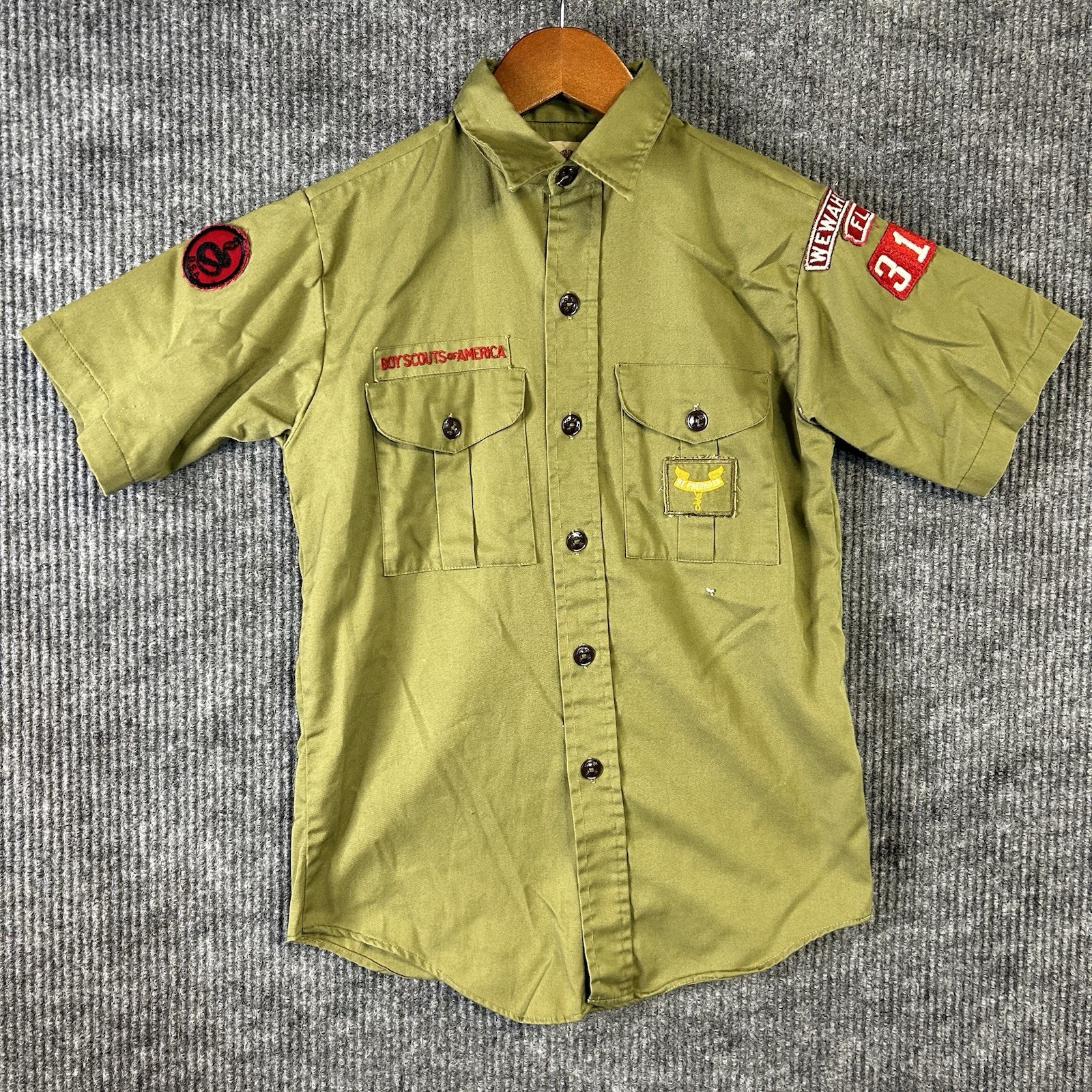 Vintage Boy Scouts Shirt Boys XL  BSA Troop Patches Green