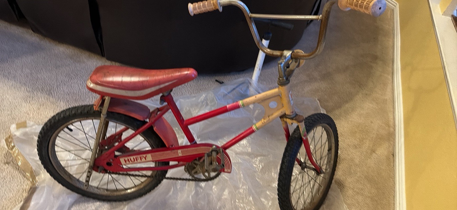 Vintage Huffy Kids Bike – Original 1970s