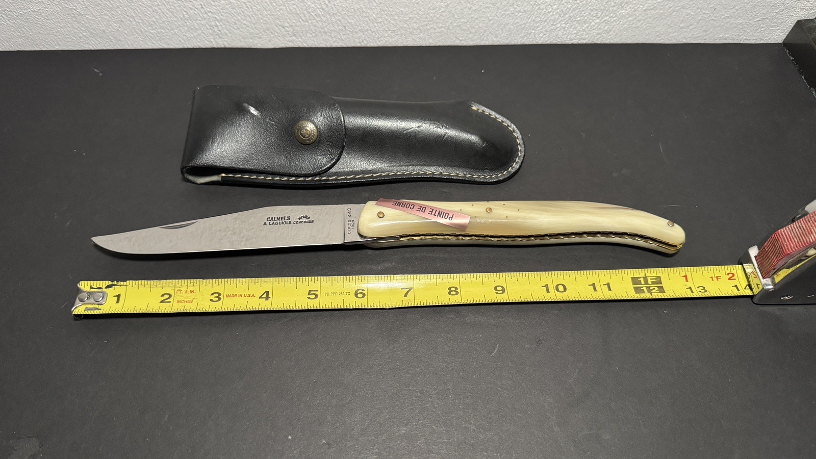 Jumbo Laguiole Calmels Hors Concours full Horn knife with Sheath 13 Inch blonde Jumbo Laguiole Calmels Hors Concours full Horn knife with Sheath 13 Inch blonde