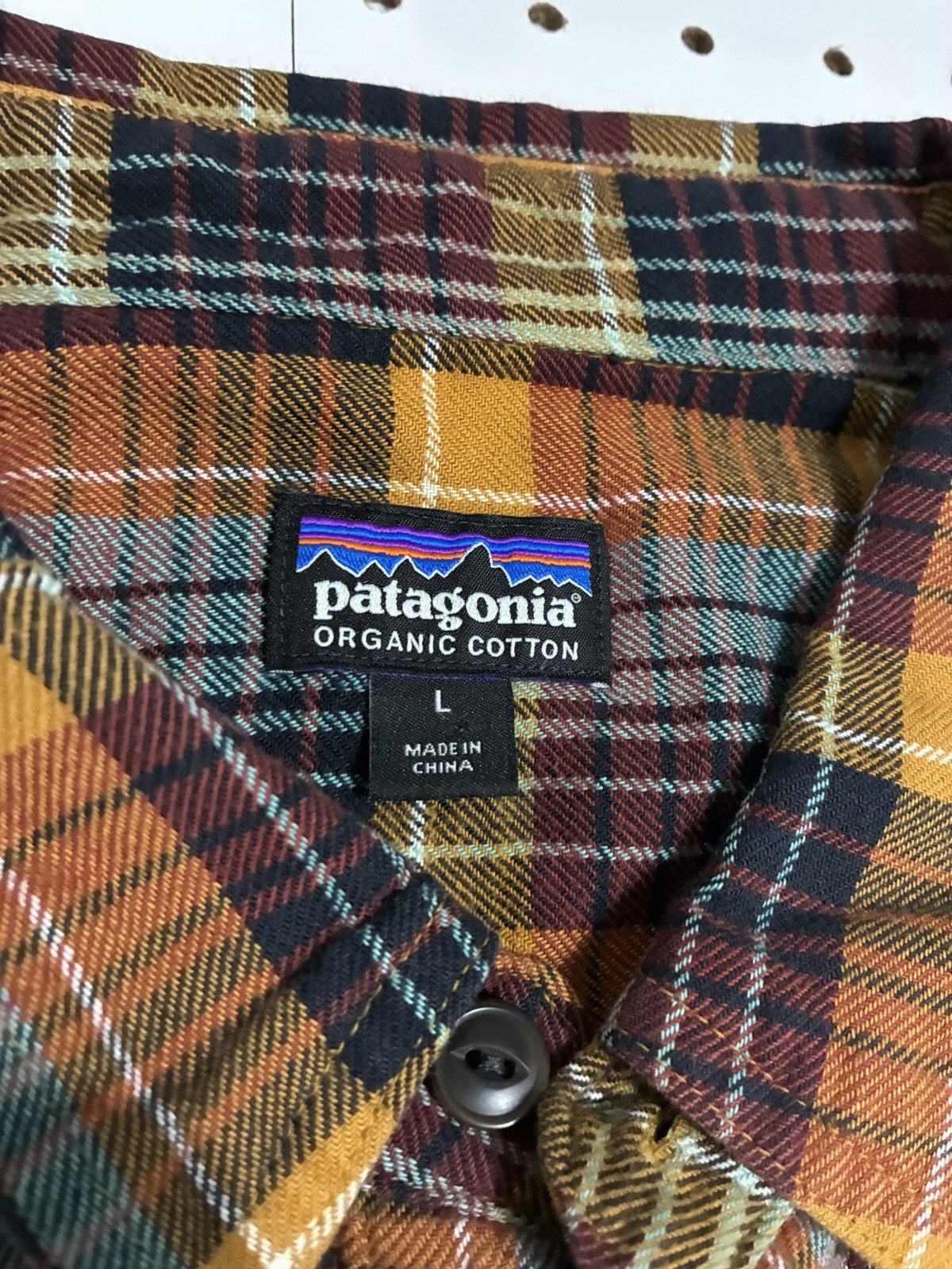 Patagonia Mens Large L Fjord Flannel Button Down Plaid Yellow Orange