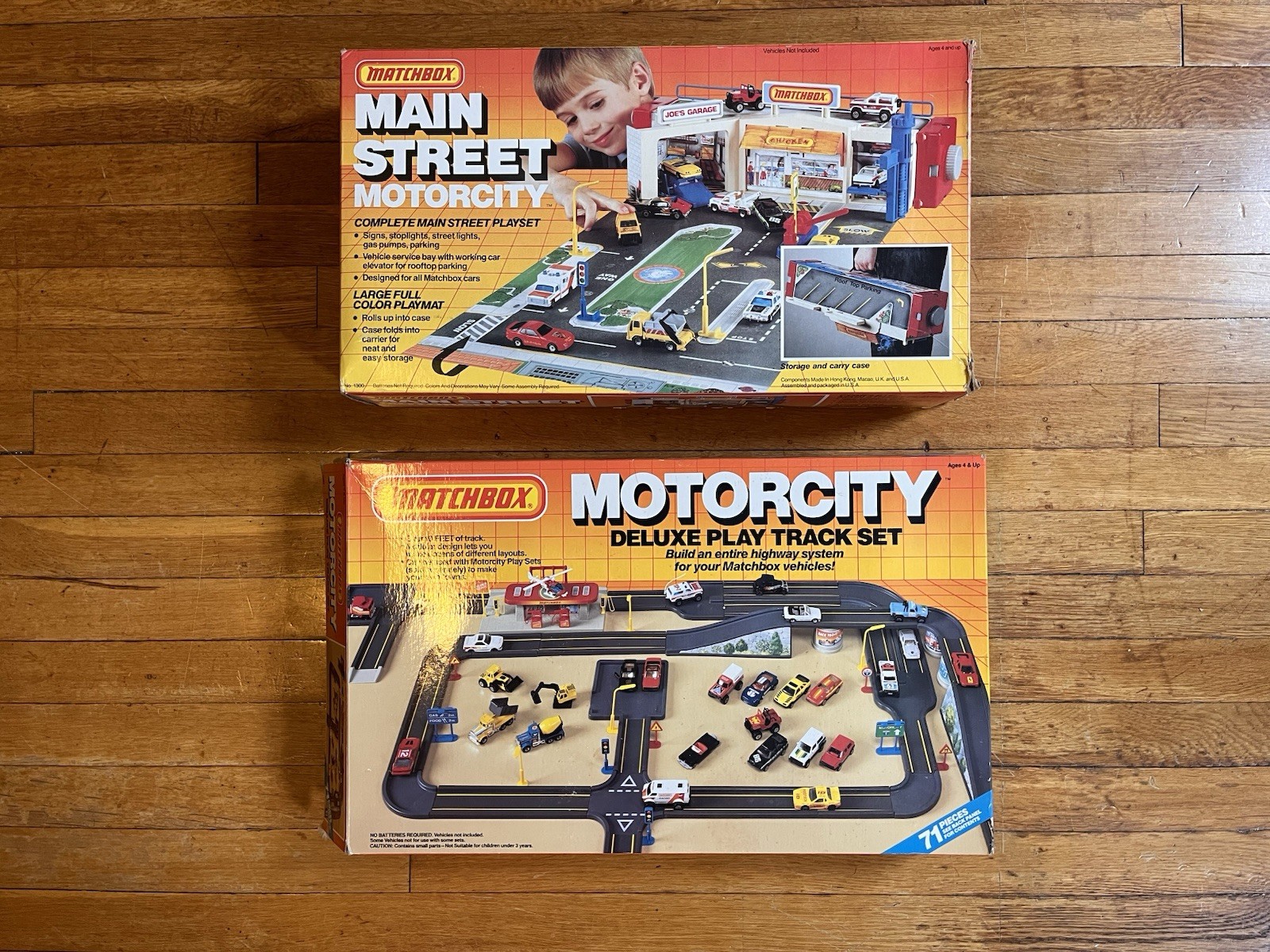 VINTAGE 1987-88 Matchbox Motorcity Deluxe Play Track Set & Main Street Lot
