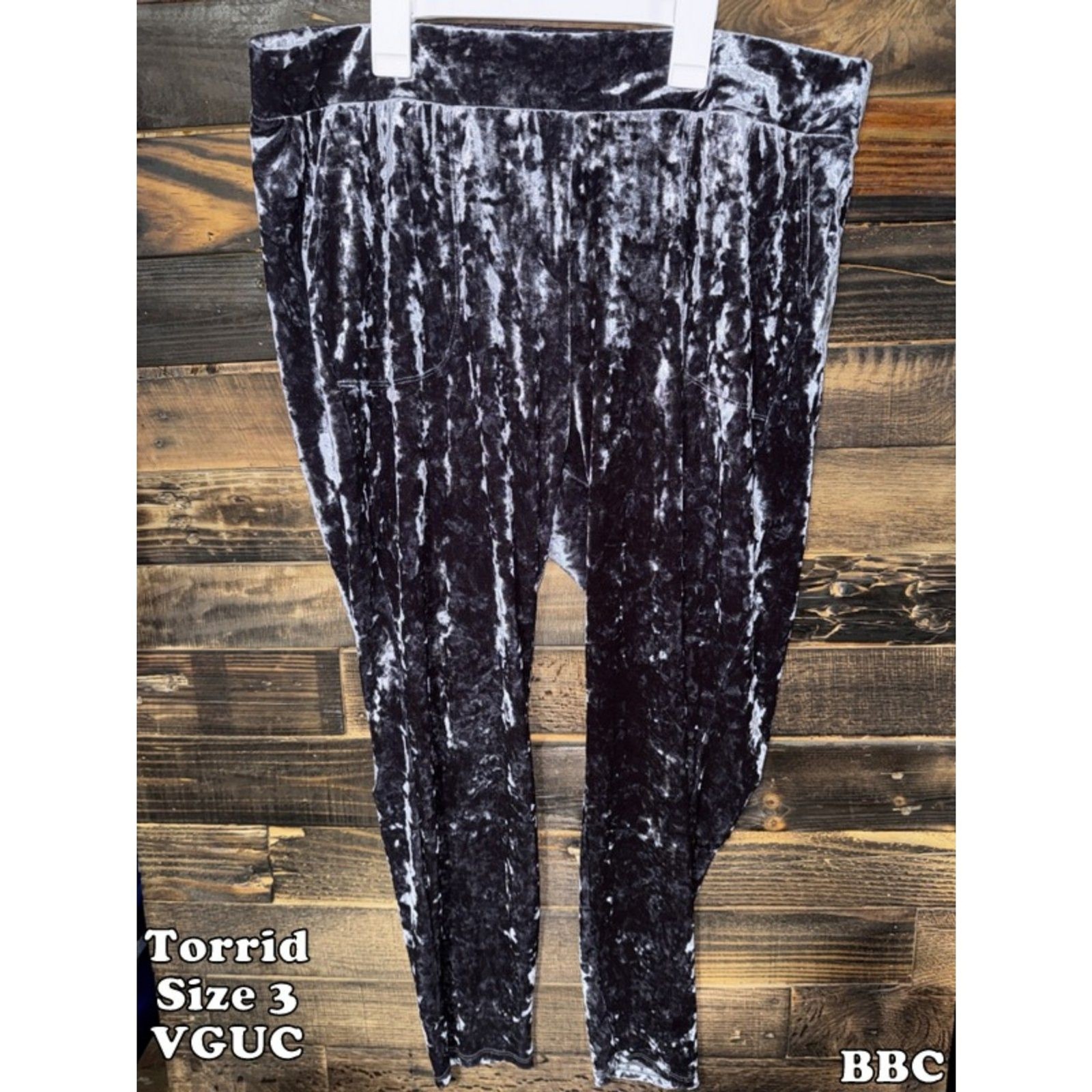 Torrid Grey Velvet Pants (with pockets) Torrid Grey Velvet Pants (with pockets)
