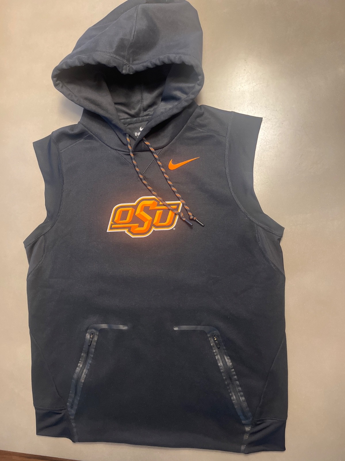Nike Dri-Fit Therma Oklahoma State Cutoff Hoodie Team Issued MEDIUM