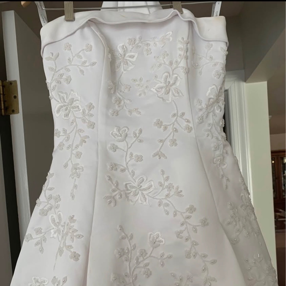 Vintage Alfred Angelo Wedding Gown; 2006; Strapless A-Line Beautiful vintage