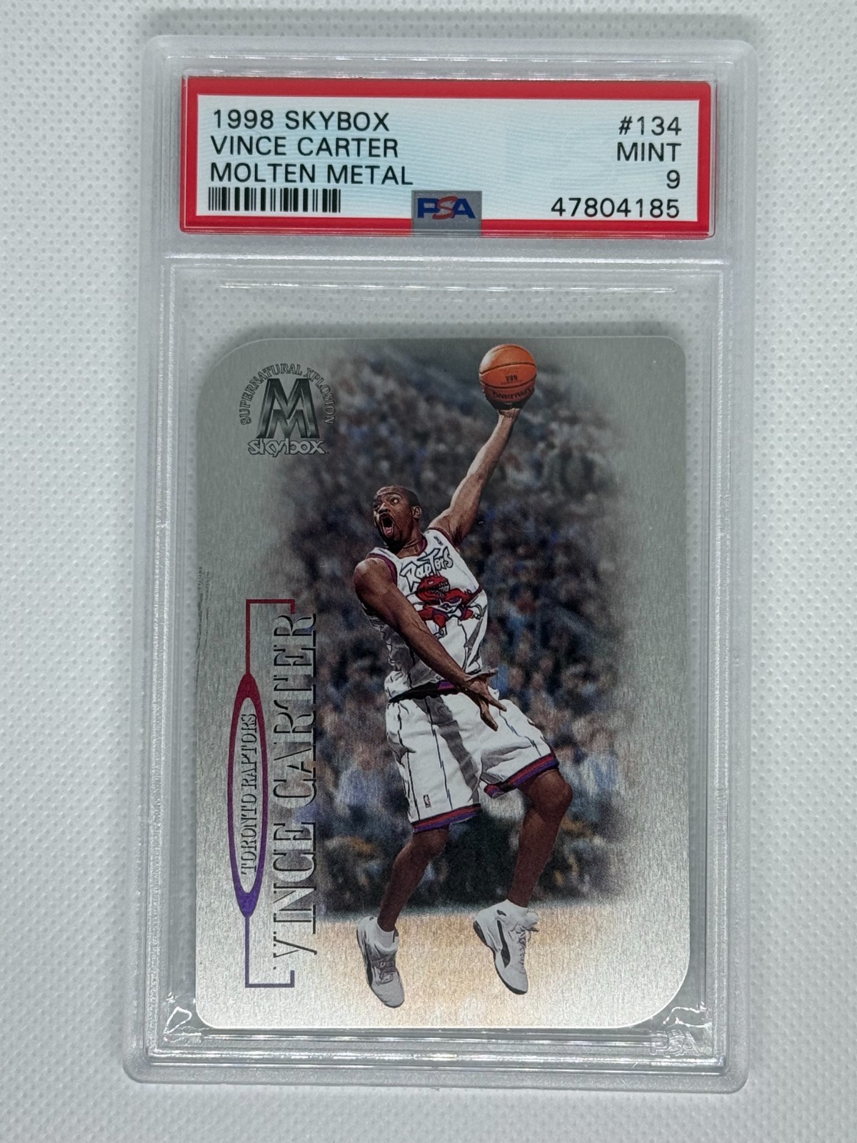 1998 SKYBOX MOLTEN METAL XPLOSION VINCE CARTER ROOKIE CARD #134 PSA 9