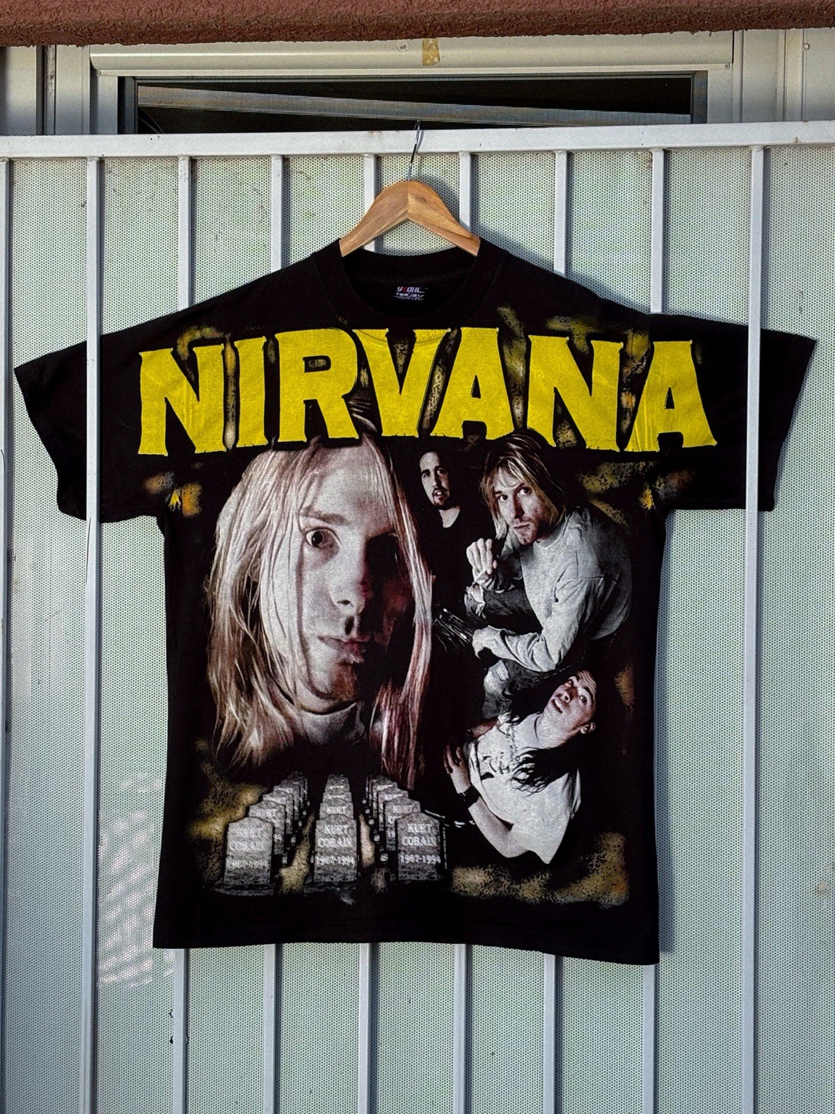 Vintage Nirvana Kurt Cobain Memorial All Over Print Tee XL Giant Tag USA 90s