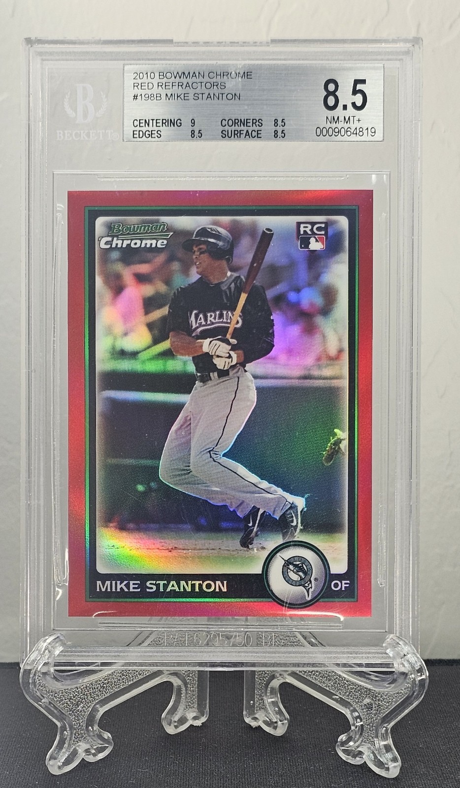 Giancarlo Stanton 2010 Bowman Chrome RED REFRACTOR 3/5 RC ROOKIE BGS 8.5 Giancarlo Stanton 2010 Bowman Chrome RED REFRACTOR 3/5 RC ROOKIE BGS 8.5