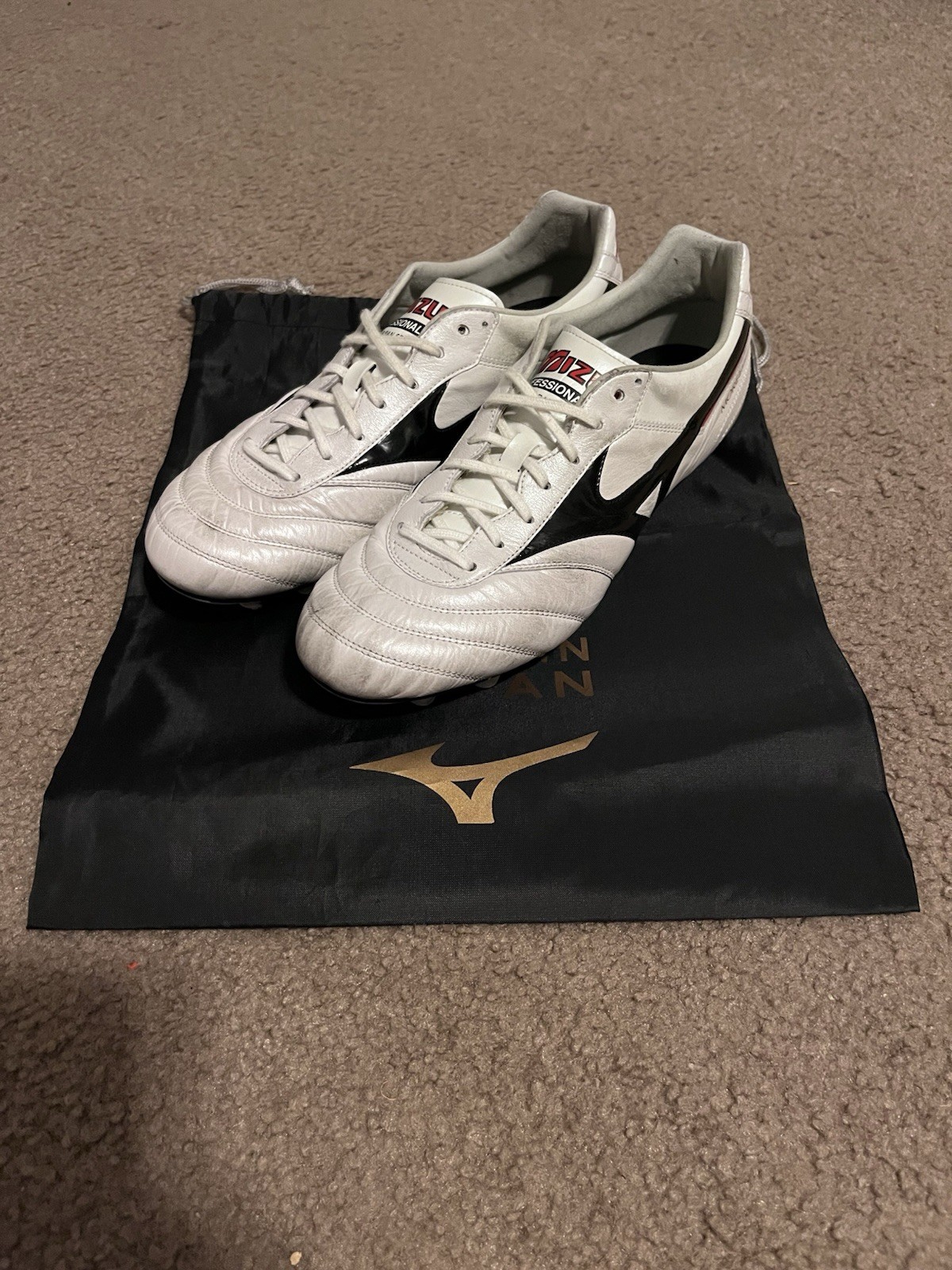 Mizuno Morelia II Japan FG AG Soccer Cleats Made in Japan White P1GA250109