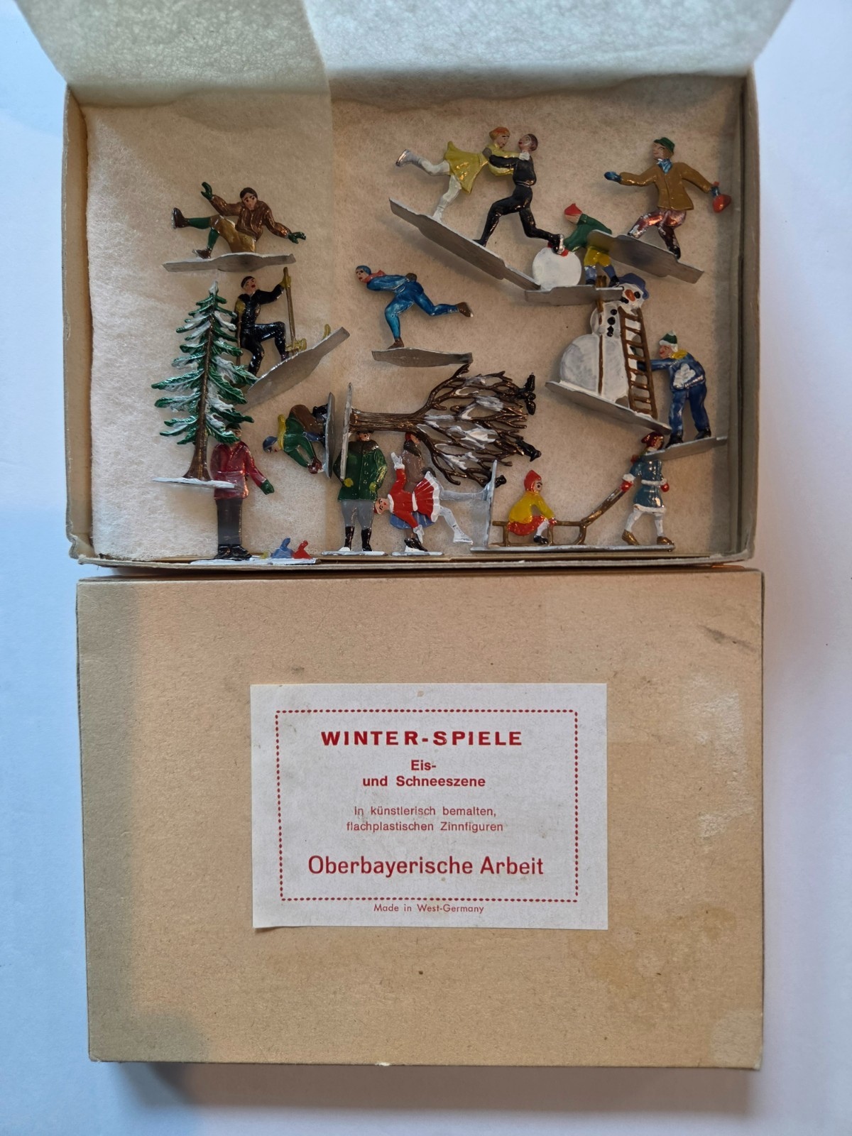 Vintage Hans Heinrichsen German Lead Figurines -Winter Skating Scene with box Vintage Hans Heinrichsen German Lead Figurines -Winter Skating Scene with box