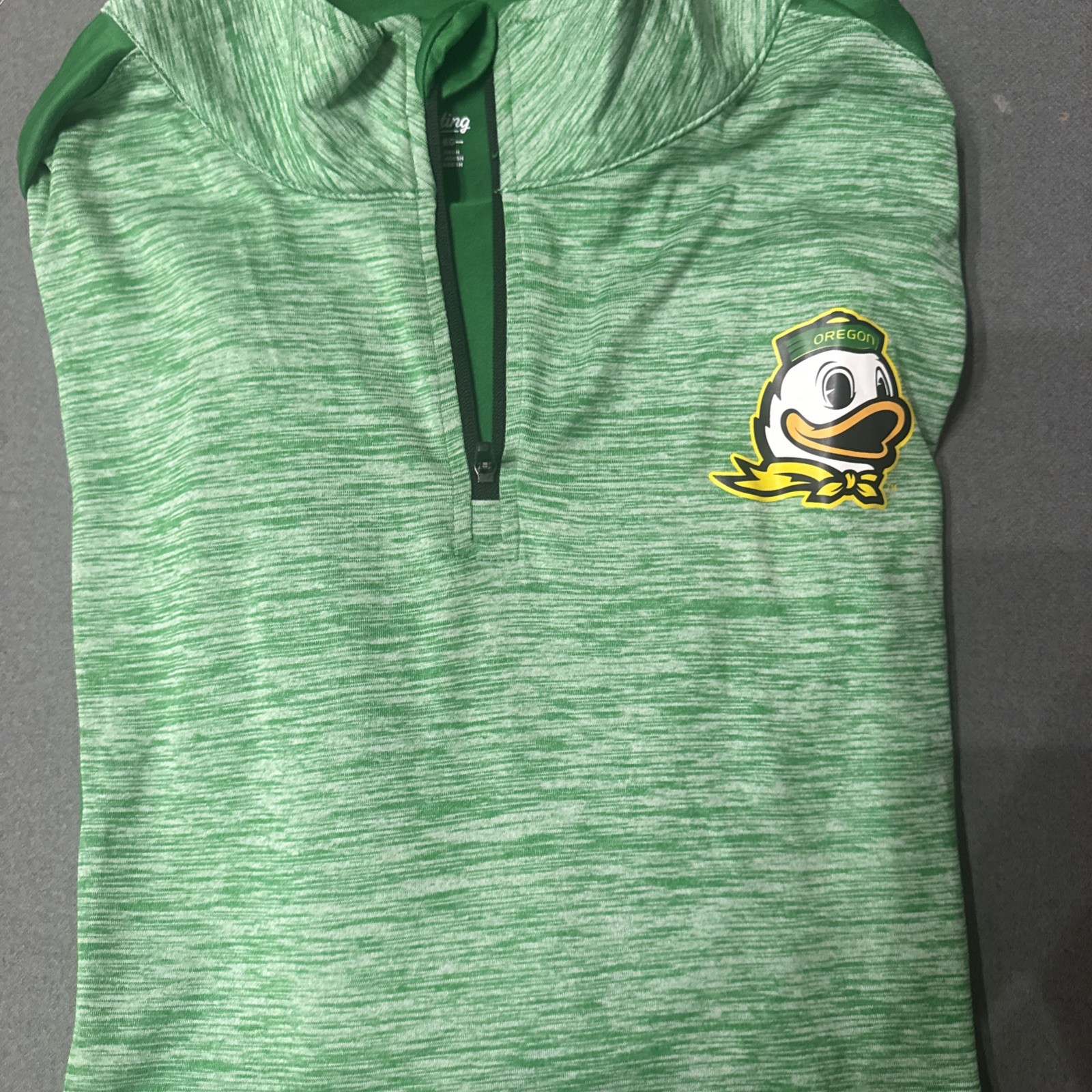 NCAA Oregon Ducks 1/4 zip Pullover Green NWOT green super soft Size Medium