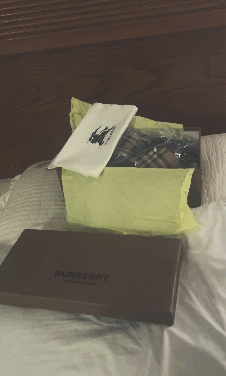 Burberry Men’s Check Slide Sandals Beige/Black US 10 EU 43 w/ Box Dust Bag