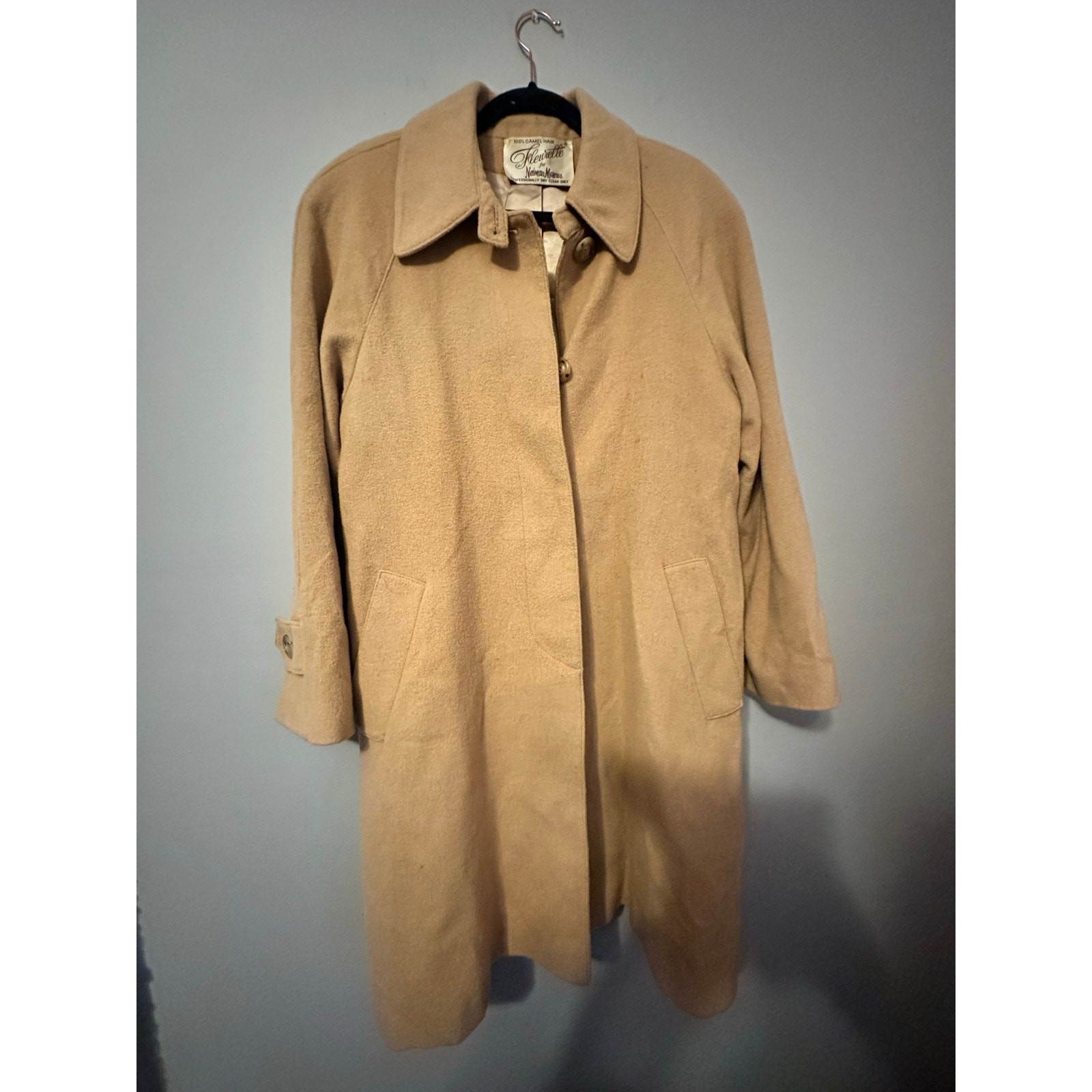 Fleurette for Neiman Marcus 100% Camel Hair Coat Womens Vintage Tan Camel