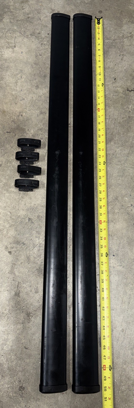 Yakima Core Bars 50” With 4 End Caps and mounting adapters .NICE KKKK Yakima Core Bars 50” With 4 End Caps and mounting adapters .NICE KKKK