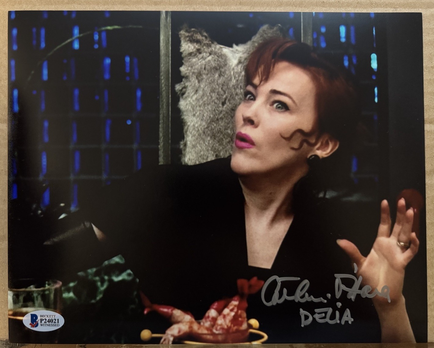 Catherine O\'Hara Signed + “Delia” 8x10 Beetlejuice Photo Beckett Autograph Catherine O\'Hara Signed + “Delia” 8x10 Beetlejuice Photo Beckett Autograph