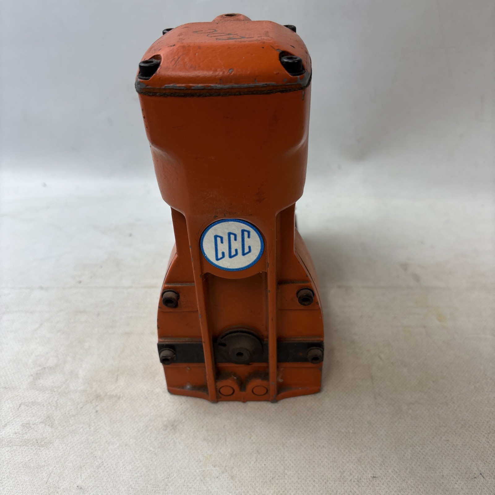 Carton CCC Clincher Air Stapler RC1000-AB0792 Pre-Owned Working Item Carton CCC Clincher Air Stapler RC1000-AB0792 Pre-Owned Working Item