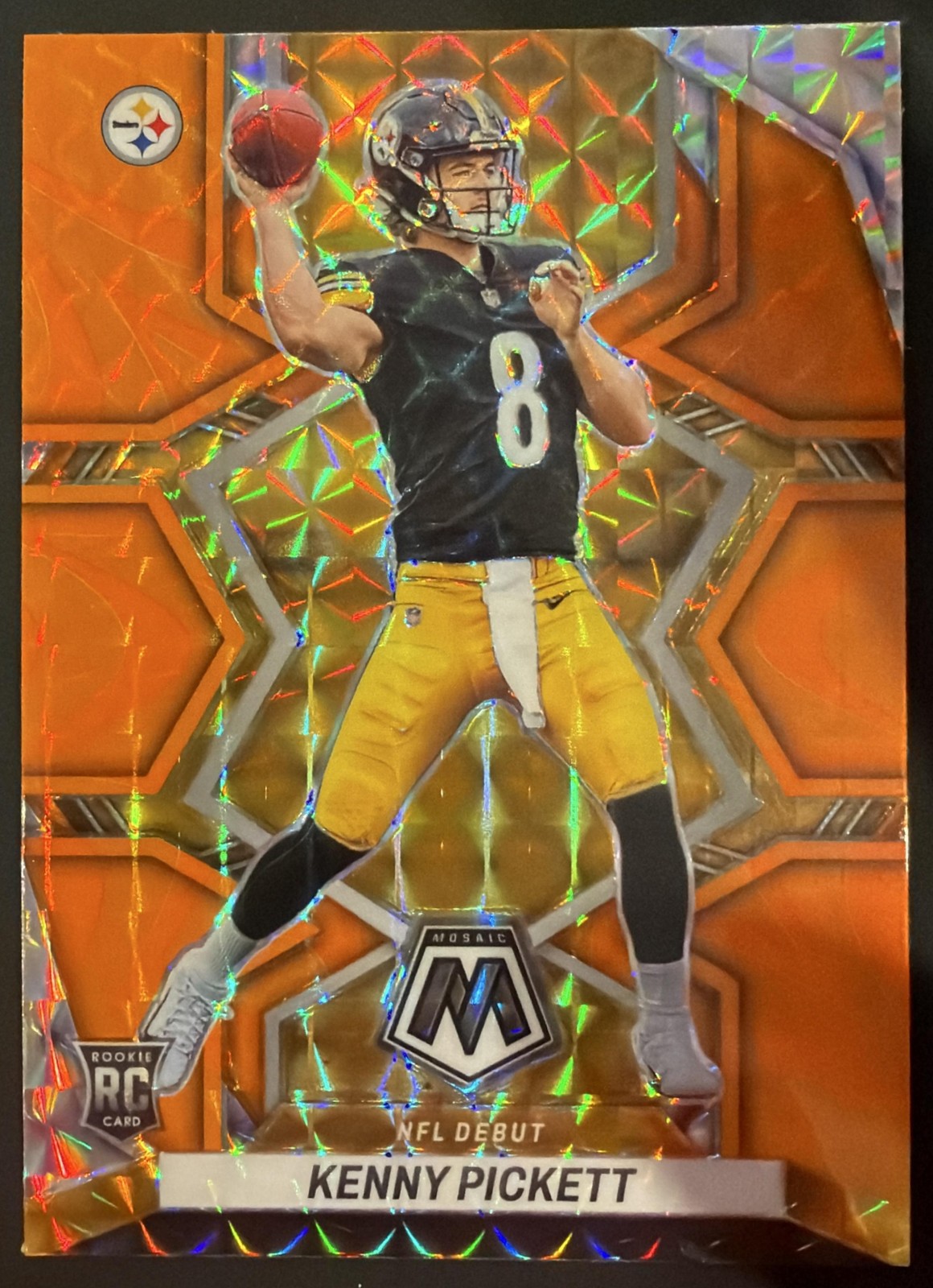 2022 Panini Mosaic Kenny Pickett #270 Mosaic Reactive Orange RC NFL Debut