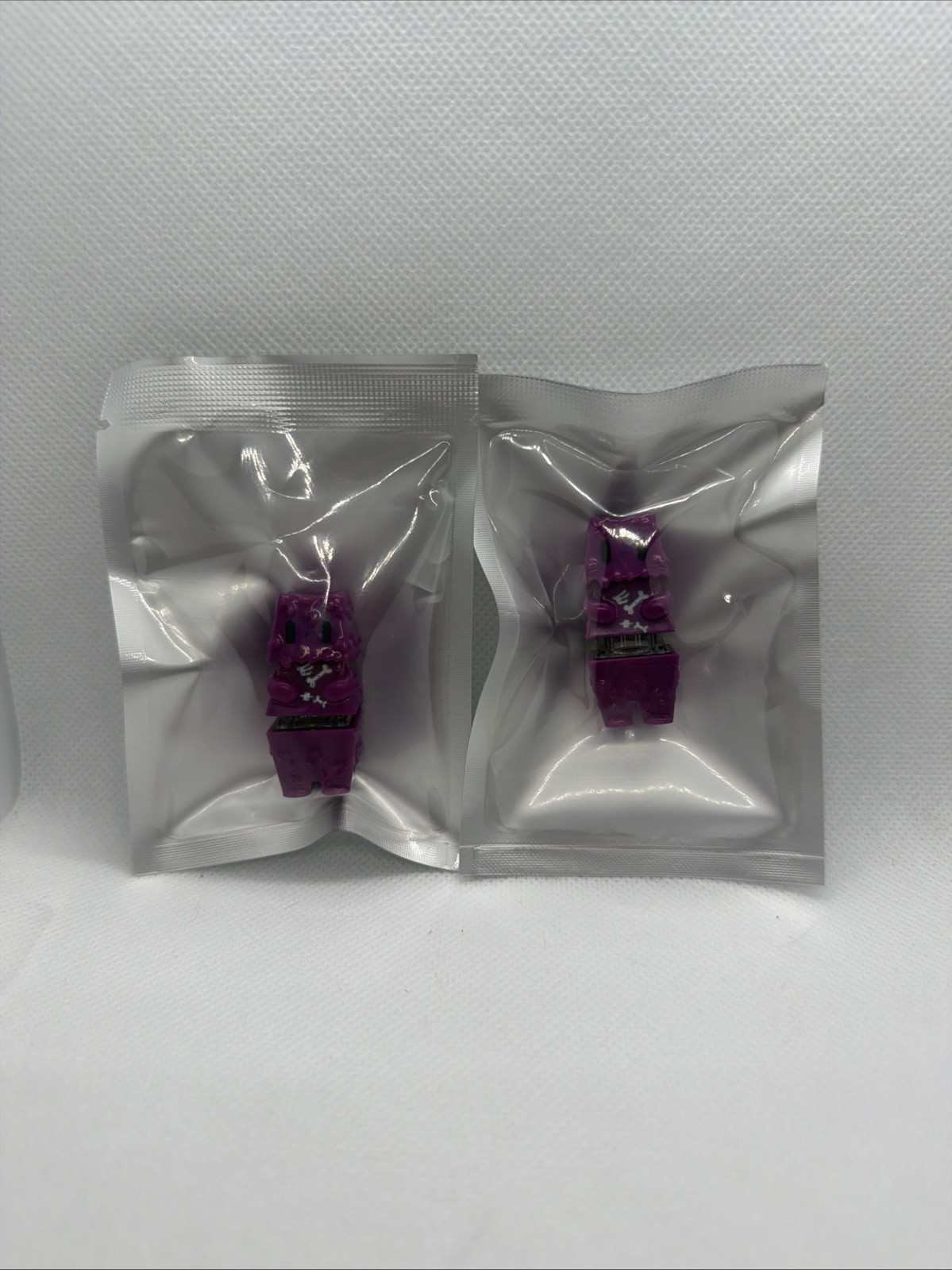 Tapcaps Series 2 Slime Lacy Clix | Grape Guy TapCap (2)