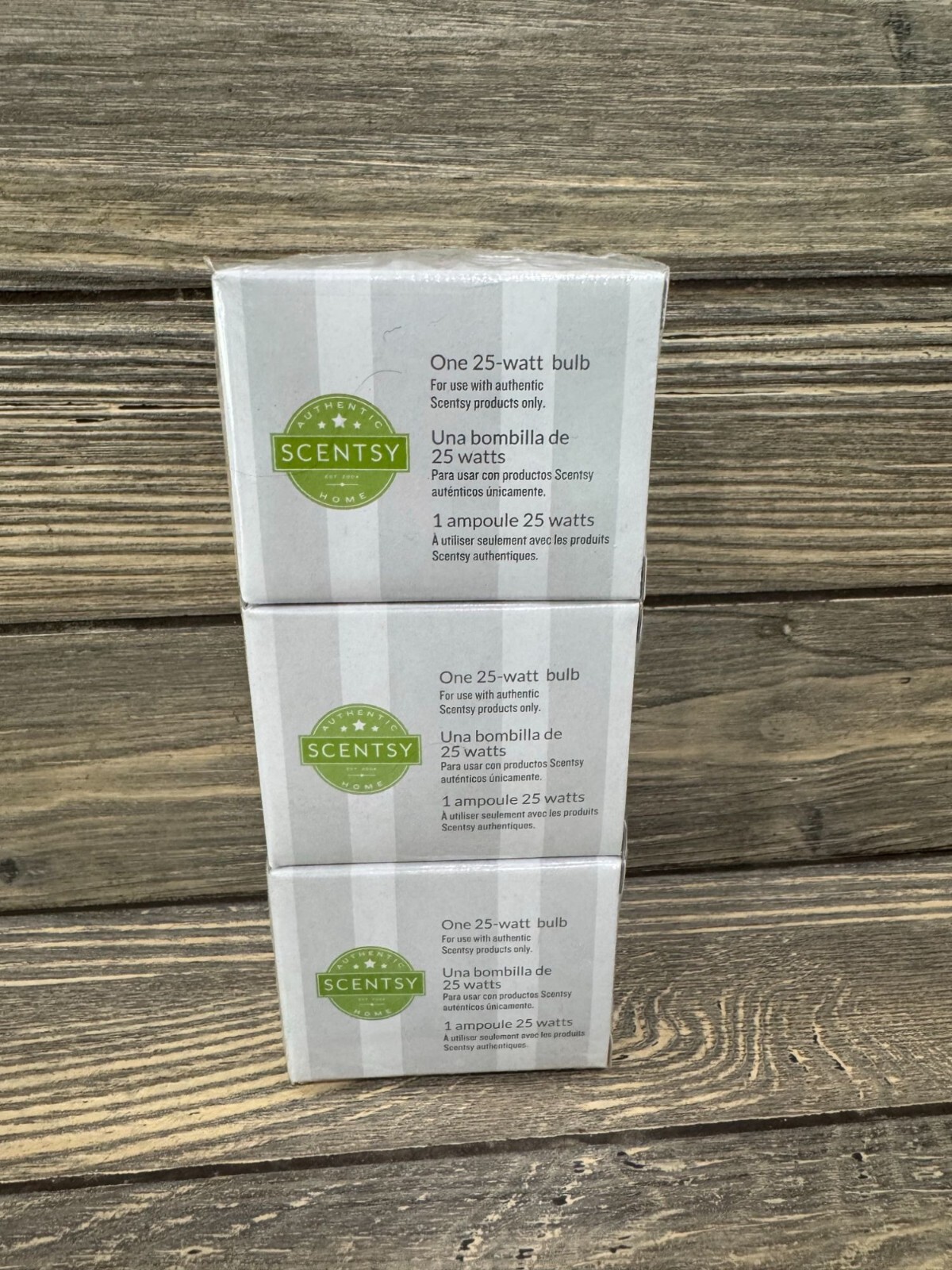 Scentsy 25-Watt Bulb 3-Pack For Authentic Scentsy Warmers New In Packaging Scentsy 25-Watt Bulb 3-Pack For Authentic Scentsy Warmers New In Packaging