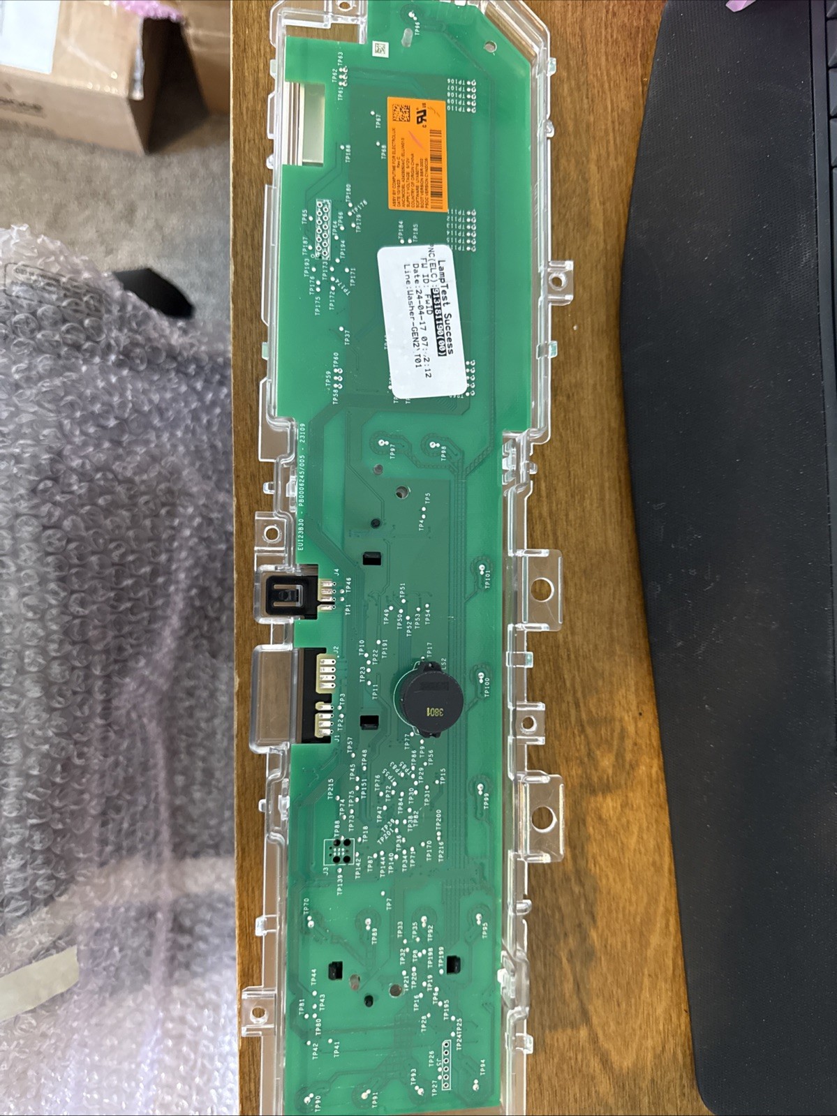 ￼OEM Electrolux Control Board p# 5304536039