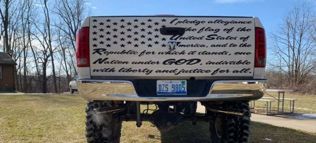 PLEDGE OF ALLEGIANCE FLAG compatible with FORD TOYOTA TAILGATE Pledge DECAL