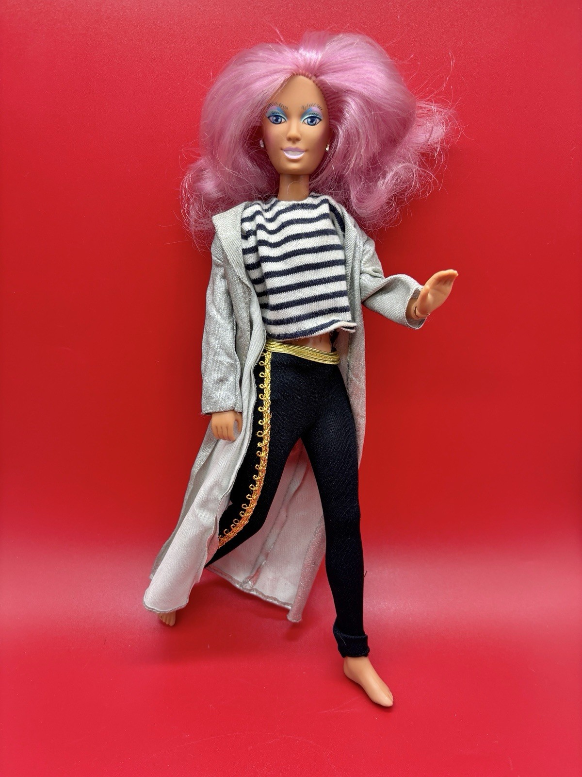 Vintage Jem and the Holograms Friend Raya Pink Hair Doll
