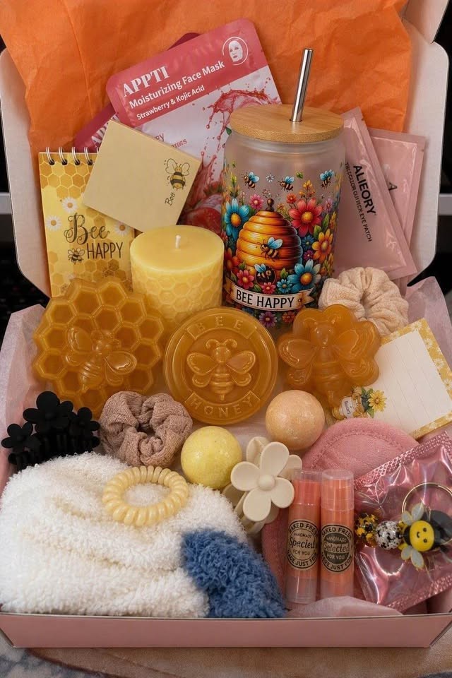 Bee Happy Handmade Self-Care Gift Box Bee Happy Handmade Self-Care Gift Box
