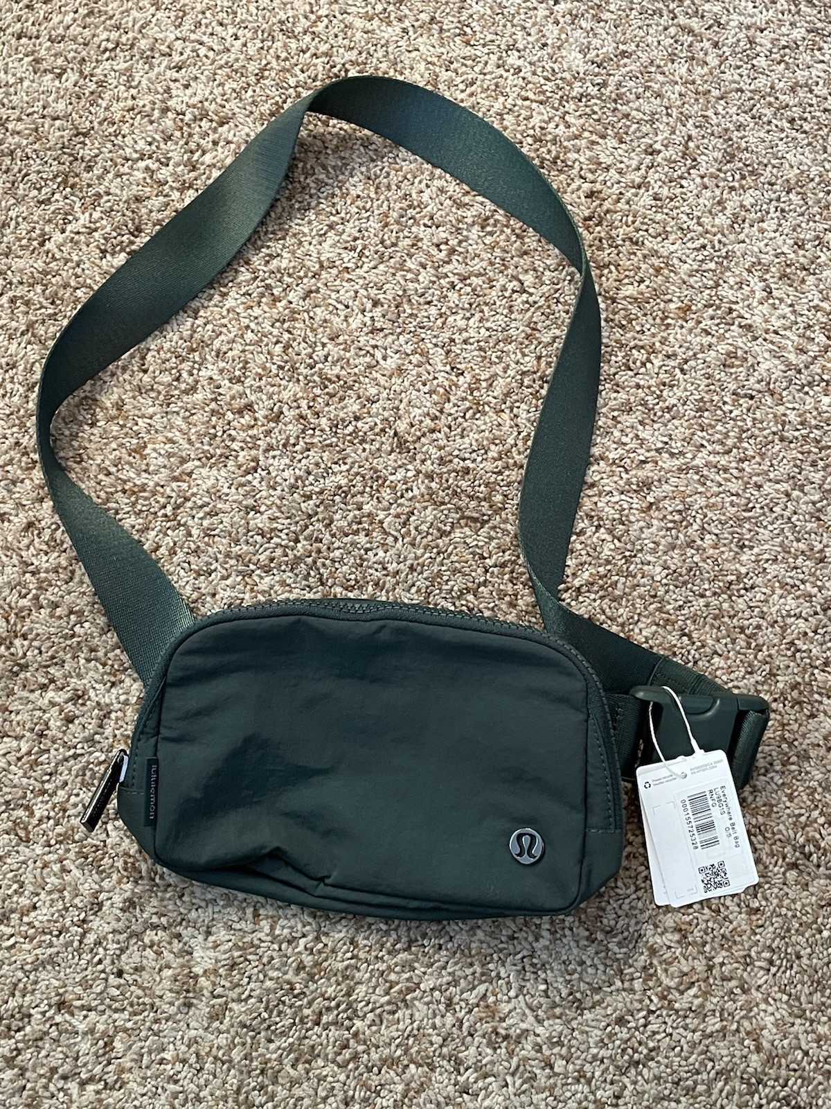 Lululemon Mini Bag Everywhere Green Ripstop Inner Pocket Adjustable Waist Belt Lululemon Mini Bag Everywhere Green Ripstop Inner Pocket Adjustable Waist Belt