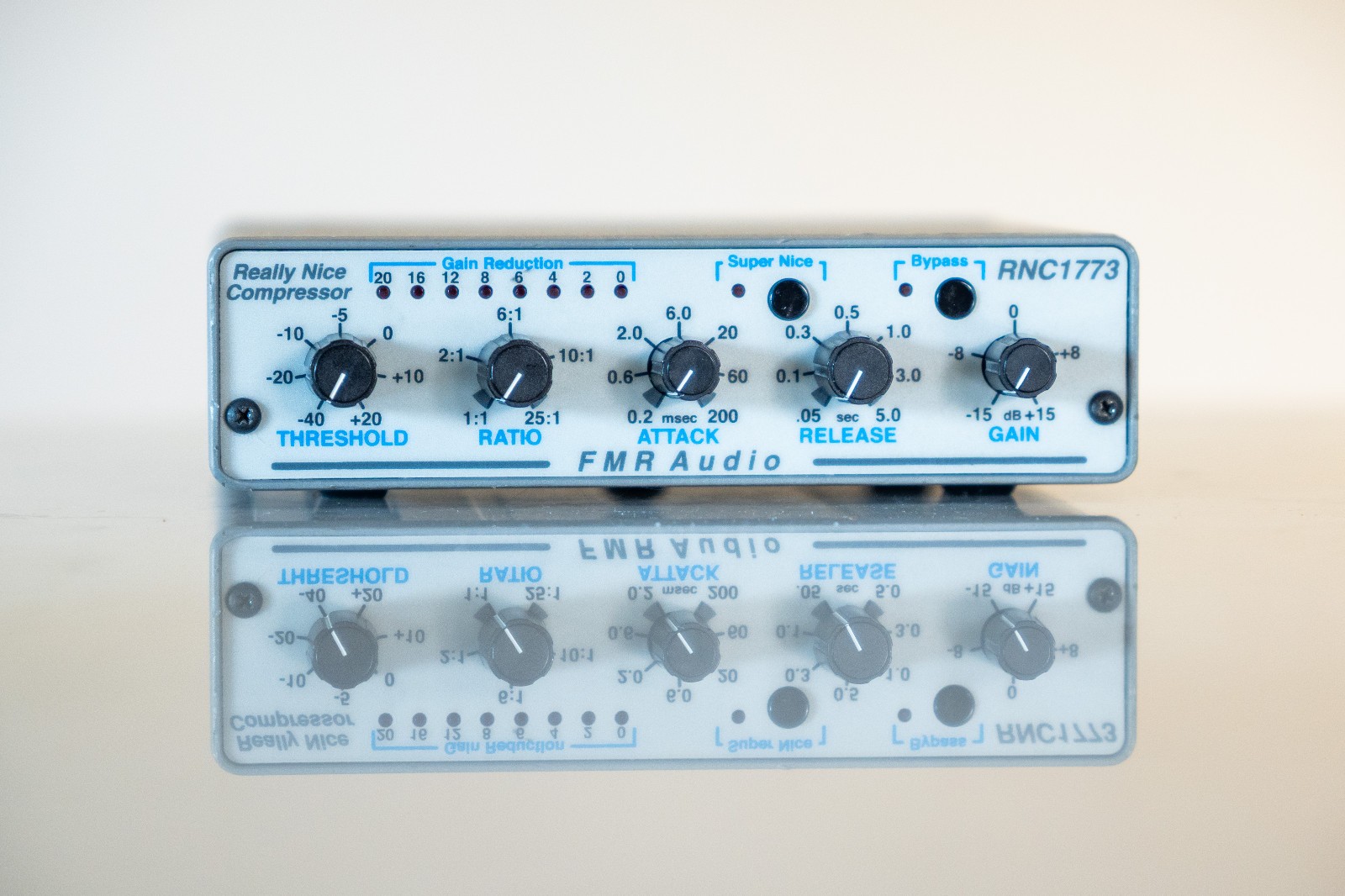 FMR Audio Really Nice Compressor RNC 1773 FMR Audio Really Nice Compressor RNC 1773