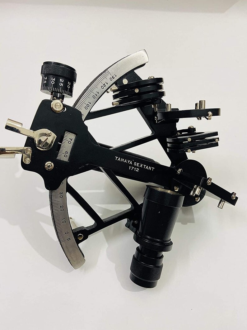 Fully Functional Maritime Navigation Tool Antique Decorative & Working Sextant