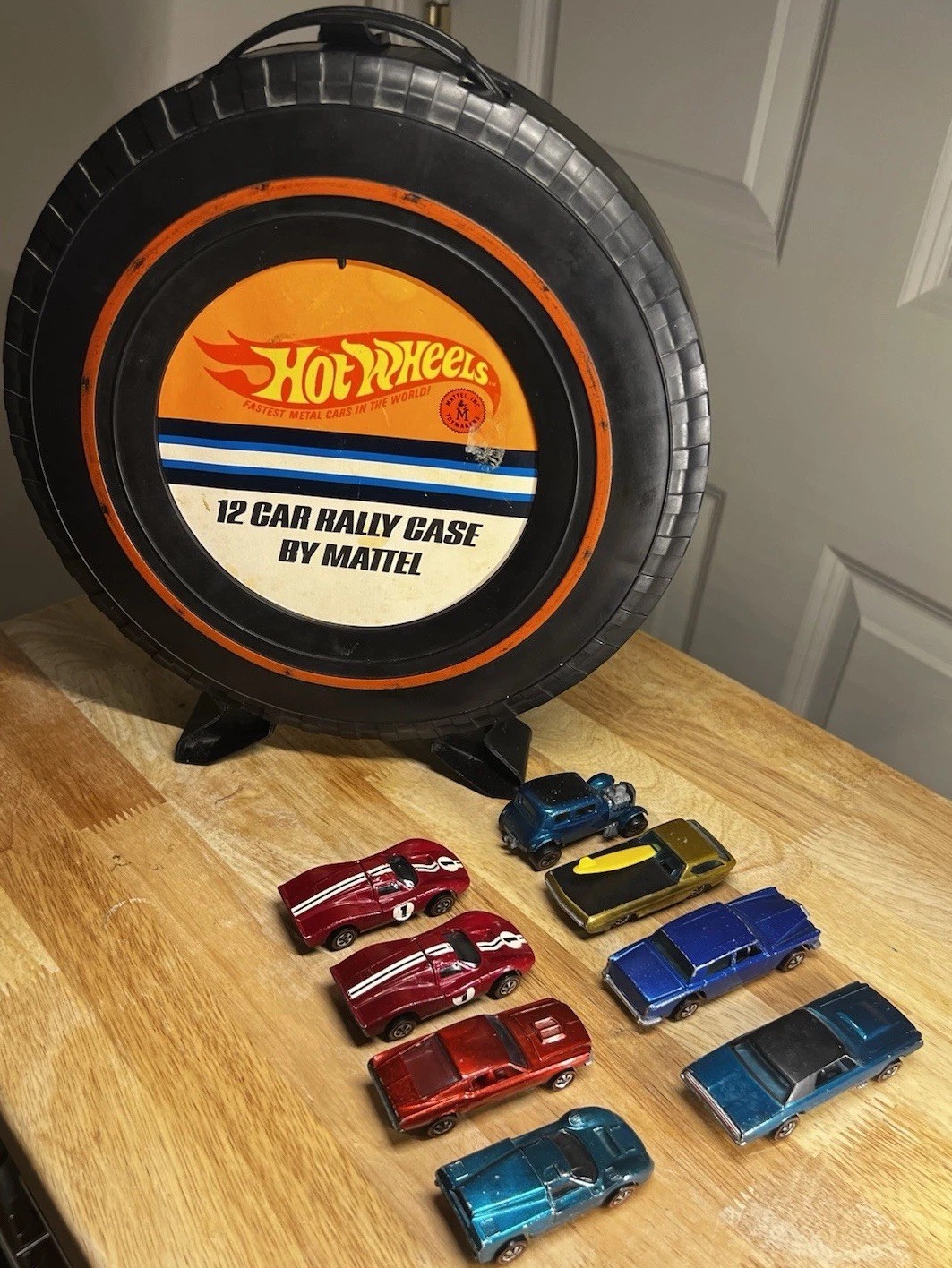 Vintage 1968 1969 Hot Wheels Redline Lot (8) Original Cars & Super Rally Case
