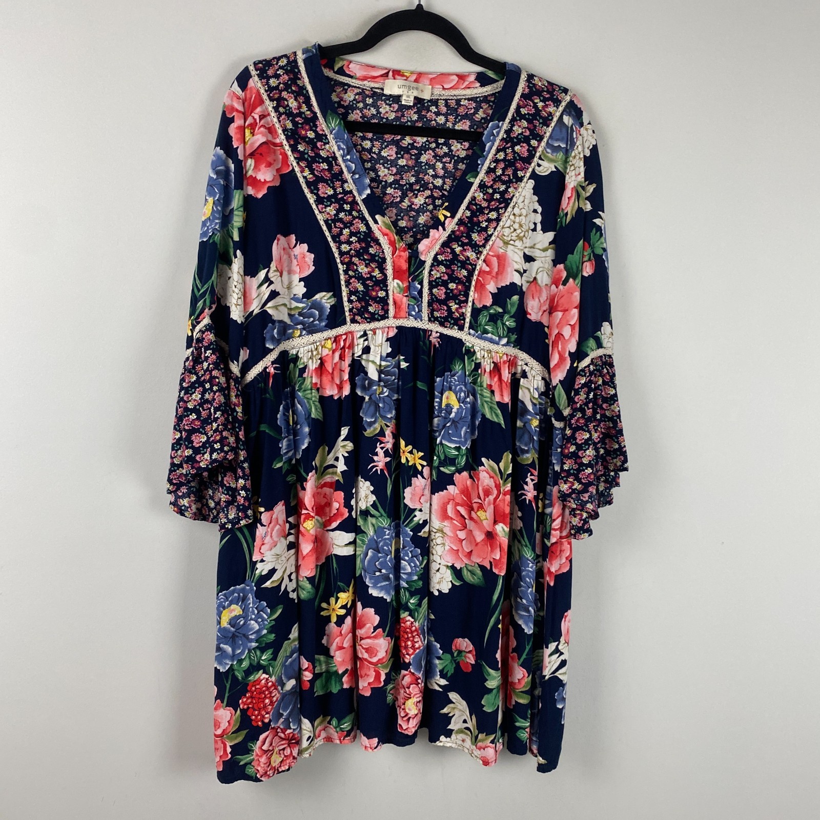 Umgee Tunic 1XL Navy Blue Floral Print Babydoll Boho 3/4 Bell Sleeve V Neck
