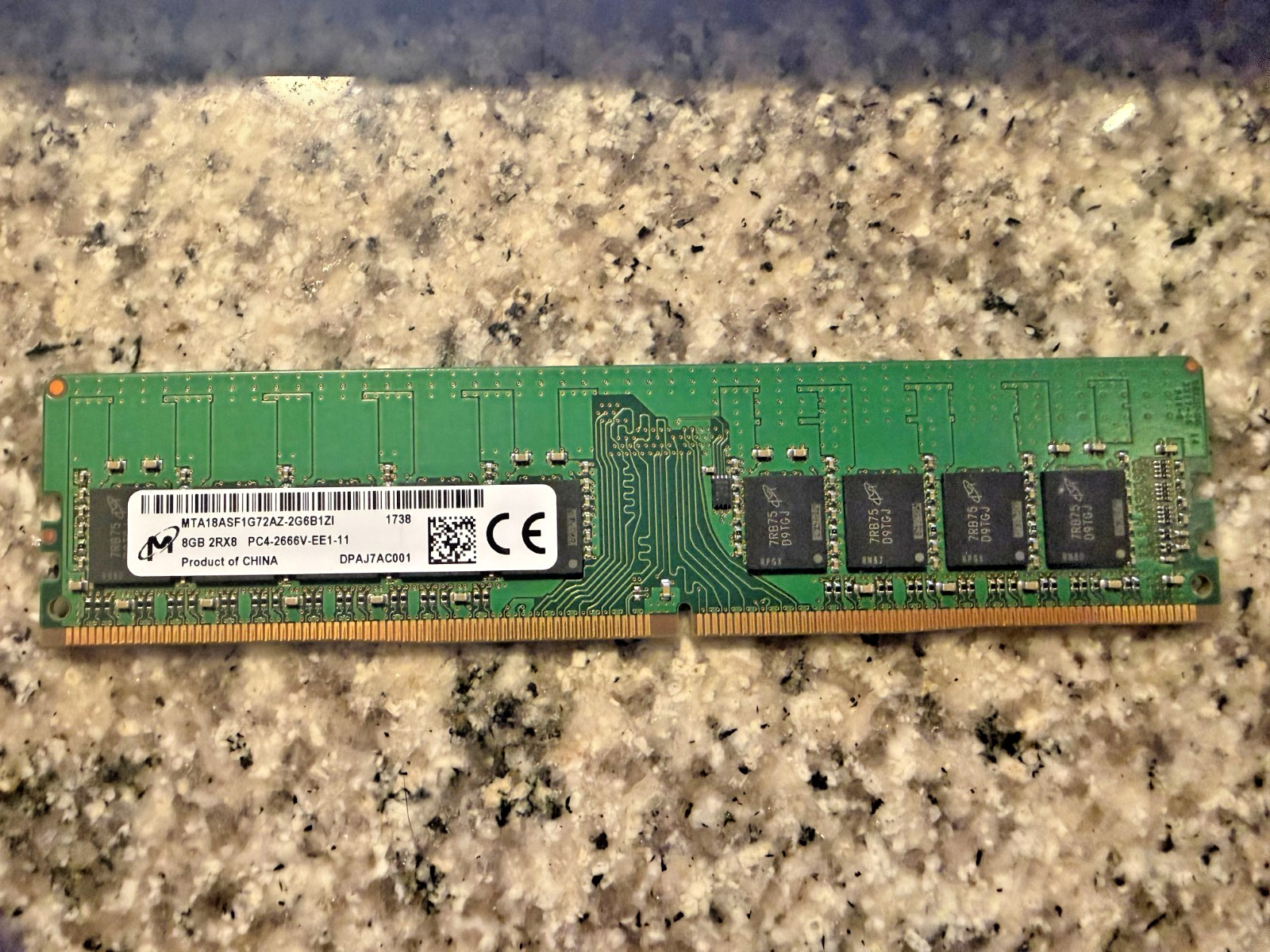 Micron 8GB DDR4-2666 ECC UDIMM 2Rx8 PC4-2666V MTA18ASF1G72AZ-2G6B1ZI Micron 8GB DDR4-2666 ECC UDIMM 2Rx8 PC4-2666V MTA18ASF1G72AZ-2G6B1ZI