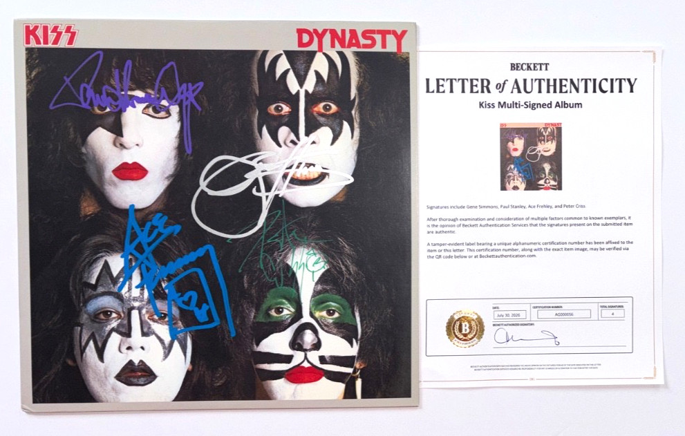 KISS BAND SIGNED DYNASTY VINYL ALBUM ACE PETER PAUL STANLEY GENE SIMMONS BAS
