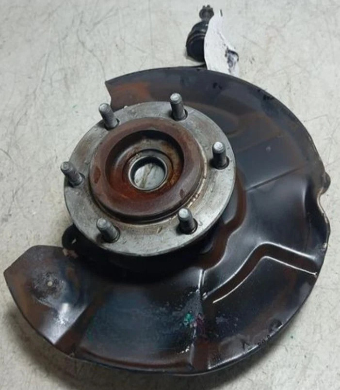 2000-2003 Toyota Tundra Left Front Driver Spindle Knuckle OEM