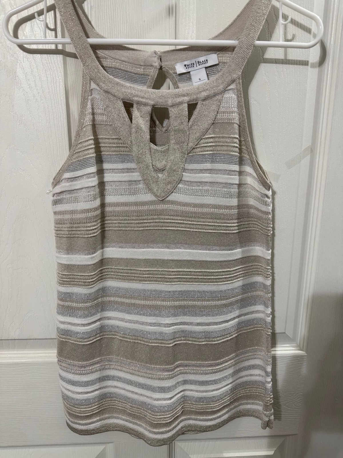 White House Black Market Womens Cream Gold Silk Sleeveless Blouse Top Size S