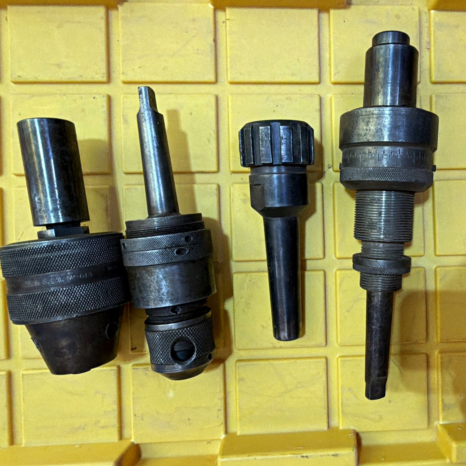 Union Mfg Co No. 103 Keyed Chuck, M-615 w.s. Co Scullly Jones