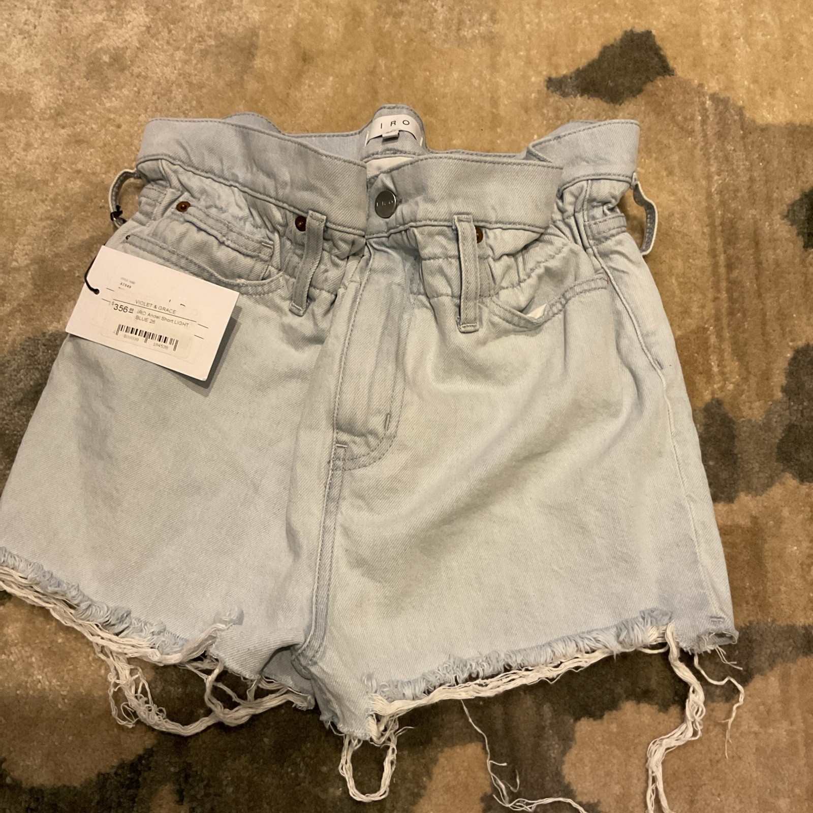 NWT IRO Andel Short Paper bag Light Blue. Size 26 $356 NWT IRO Andel Short Paper bag Light Blue. Size 26 $356