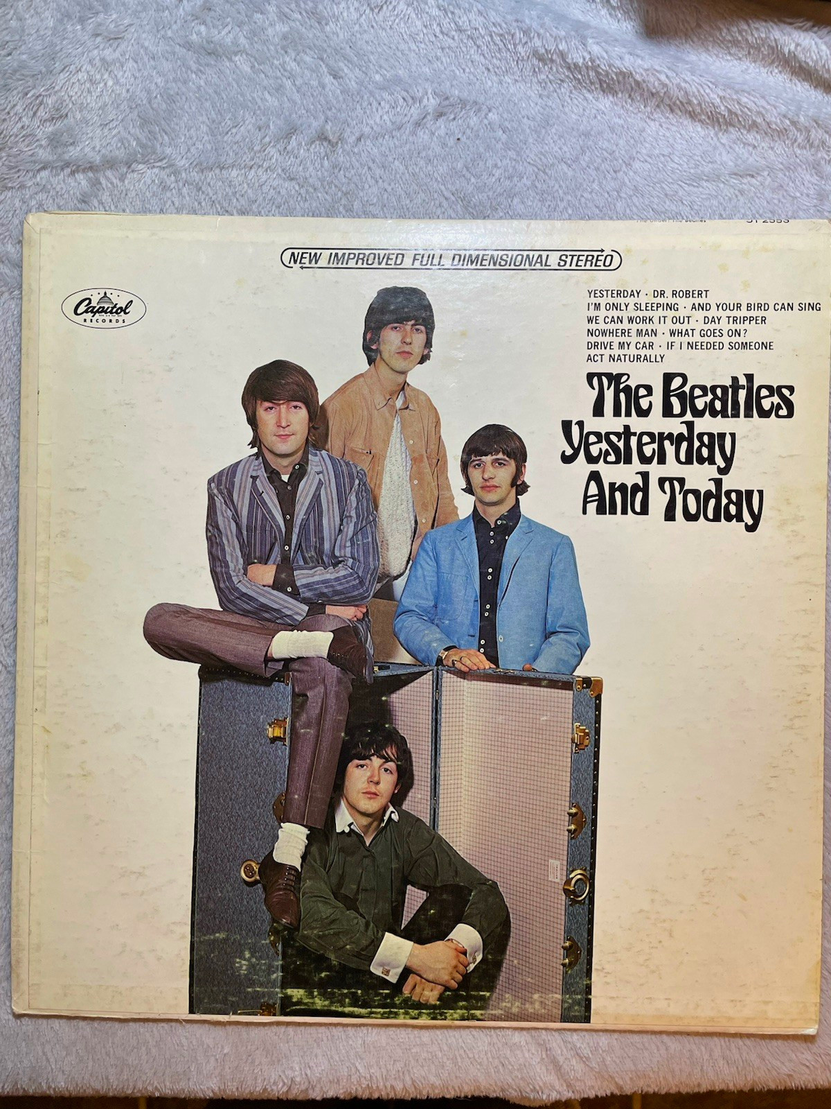 The Beatles Yesterday... And Today Vinyl LP (Capitol ST-2553) 12\