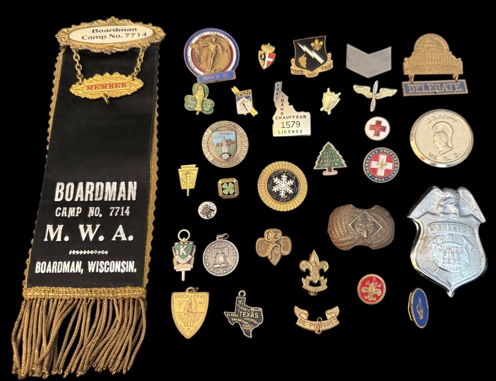 Lot of 31 Antique/Vintage RARE & COLLECTABLE Stick Pins/Charms/Orgs Etc.