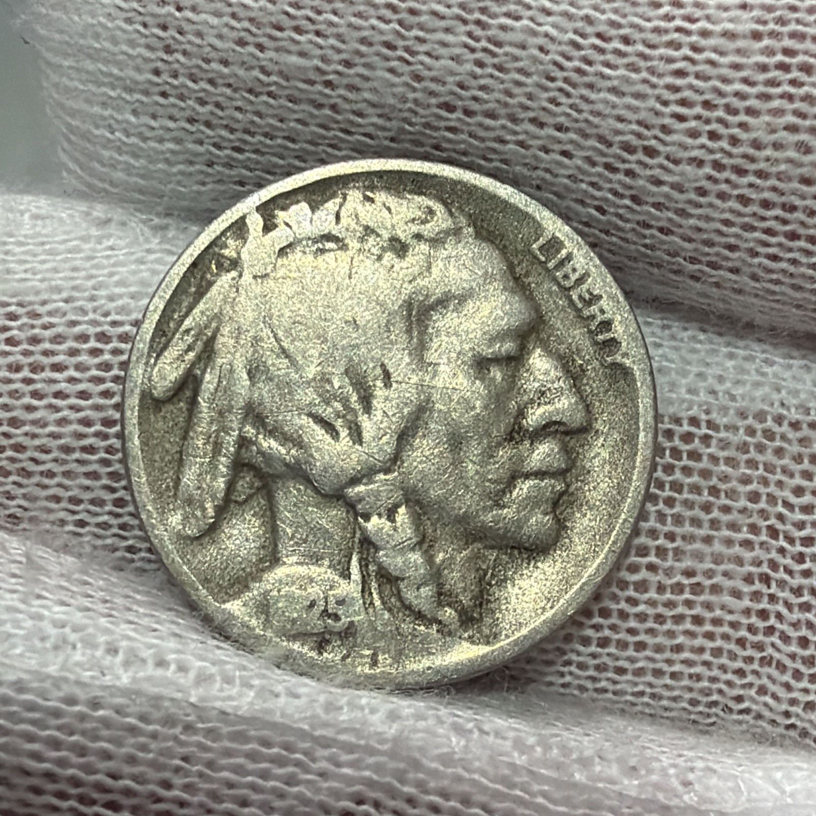 1925 D Full Date 1/2 Horn Buffalo Nickel - Nice Better Date US Coin 1925 D Full Date 1/2 Horn Buffalo Nickel - Nice Better Date US Coin