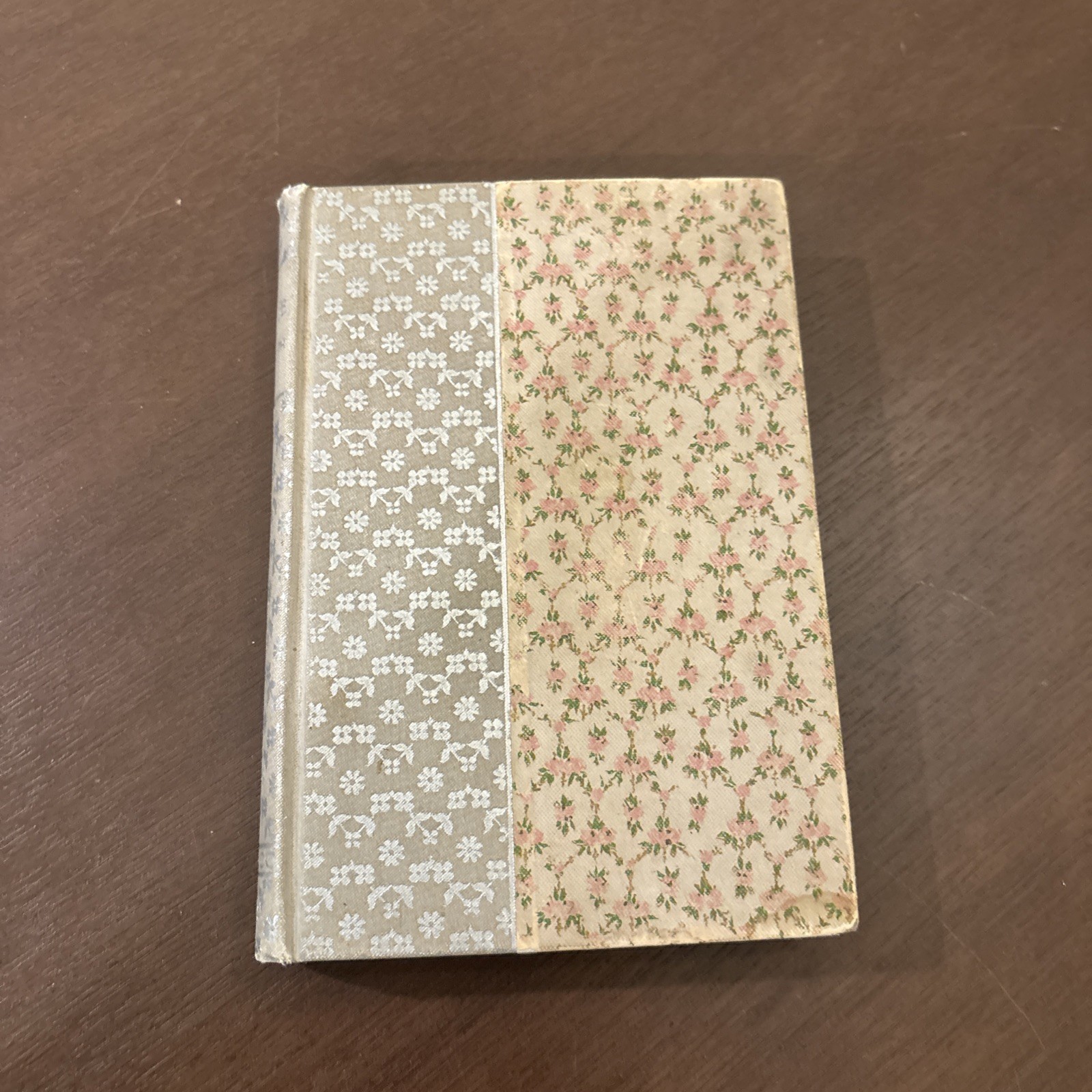 1900s Lucile by Owen Meredith Hardcover Illus Donohue Brothers Chicago Poetry 1900s Lucile by Owen Meredith Hardcover Illus Donohue Brothers Chicago Poetry