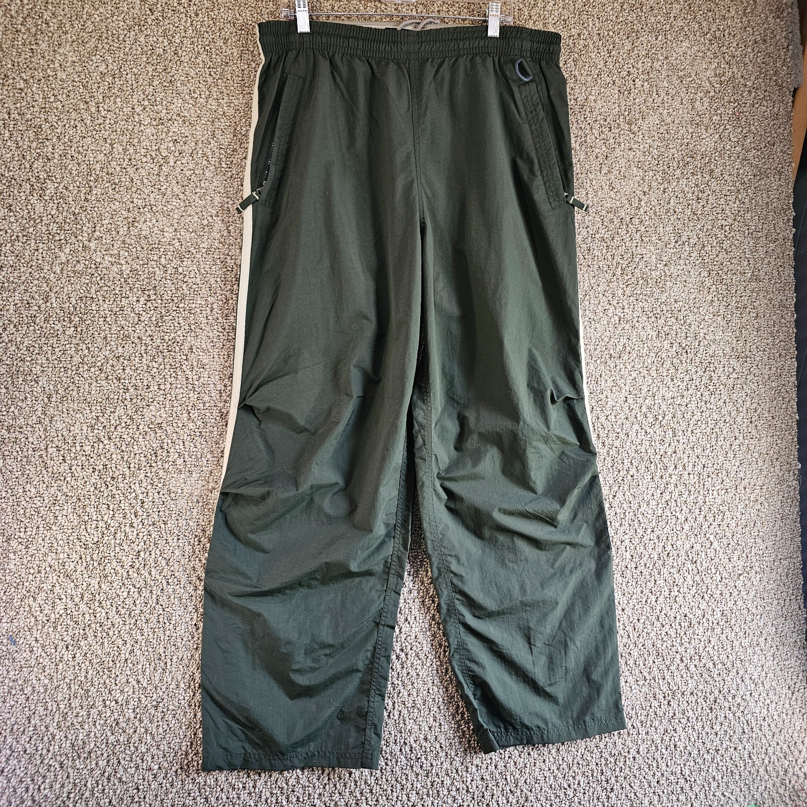Vintage Ambercrombie and Fitch Nylon Pants Mens Sz Large Green NEW