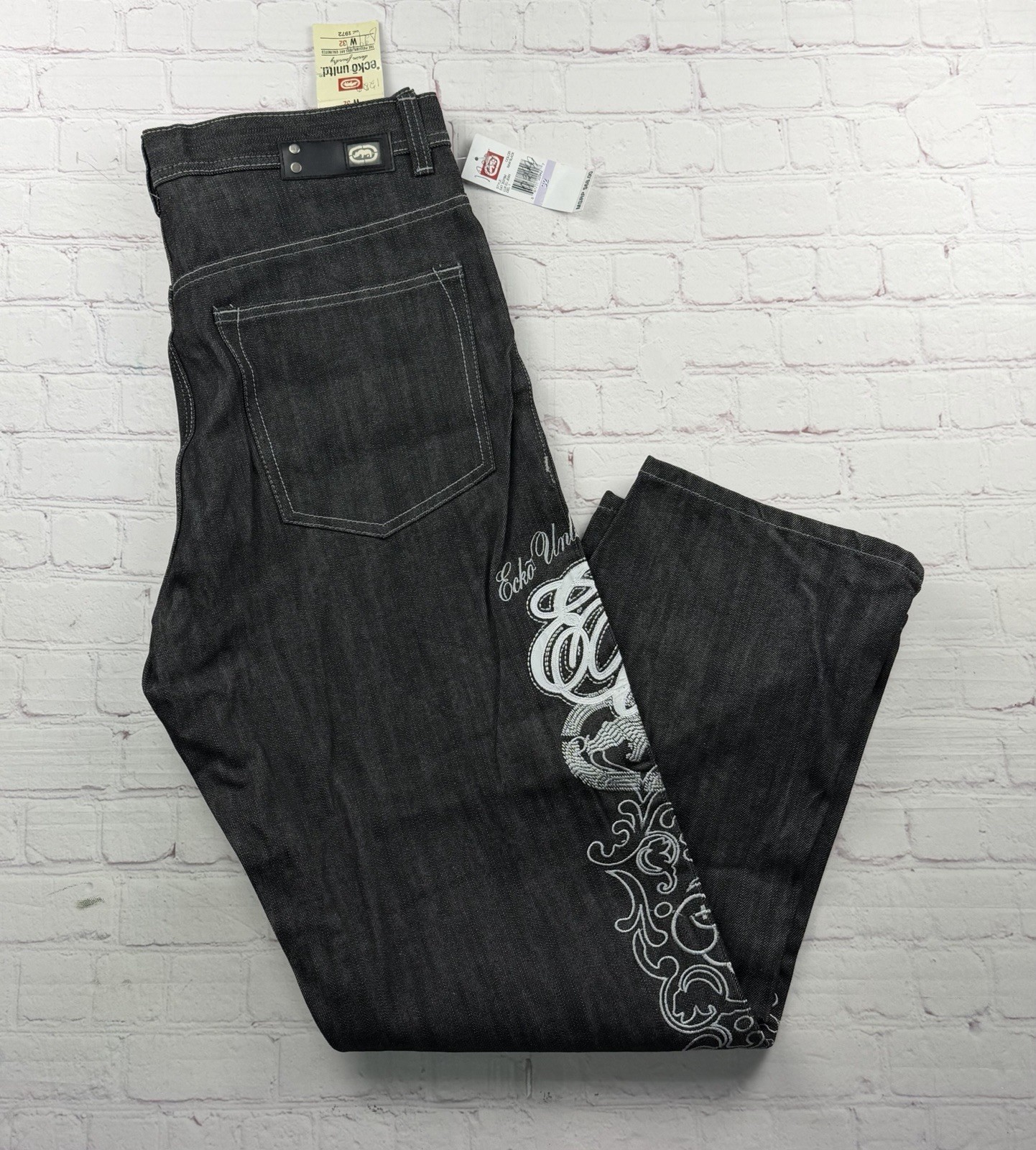 Vintage Ecko Unltd Denim Jeans 32x32 Baggy Skater Embroidered Graffiti Y2K New Vintage Ecko Unltd Denim Jeans 32x32 Baggy Skater Embroidered Graffiti Y2K New
