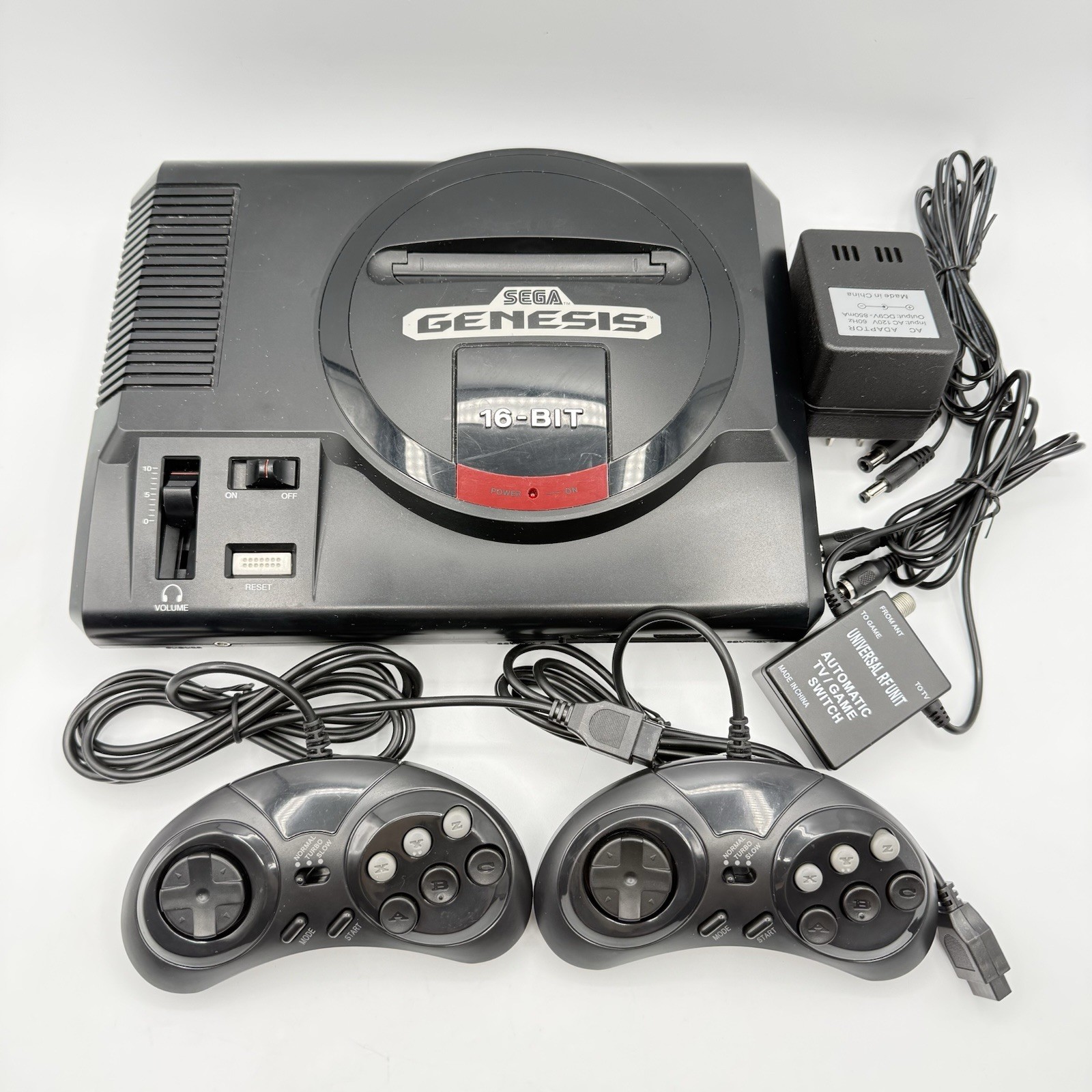 Vintage SEGA Genesis Console 1601 W/2 Controllers Cords Tested Vintage SEGA Genesis Console 1601 W/2 Controllers Cords Tested