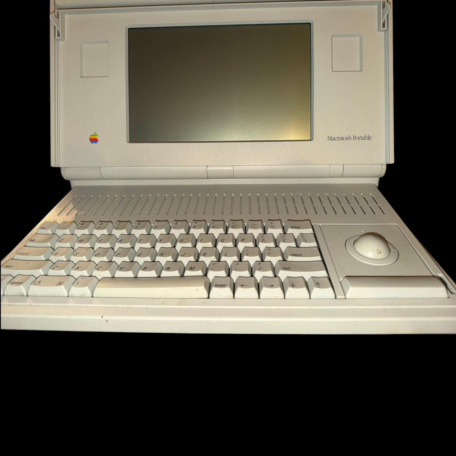 Vintage Apple Macintosh Portable M5120 Personal Computer - Original Battery (B5) Vintage Apple Macintosh Portable M5120 Personal Computer - Original Battery (B5)