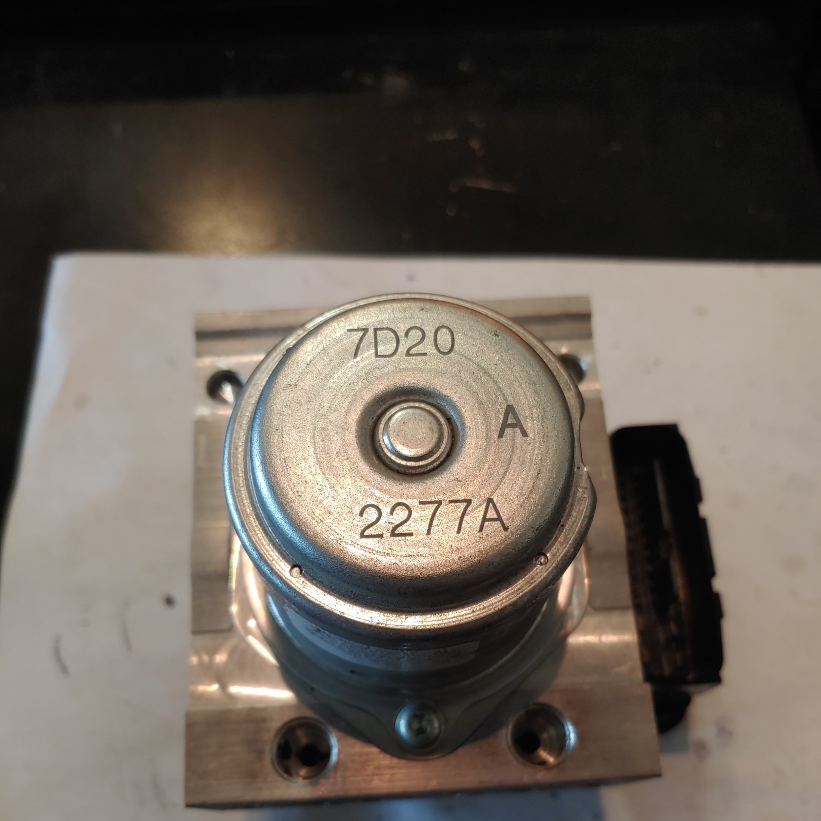 USED. 2016-17 Honda Accord 3.5L Genuine ABS Control Module. NO RETURNS... USED. 2016-17 Honda Accord 3.5L Genuine ABS Control Module. NO RETURNS...