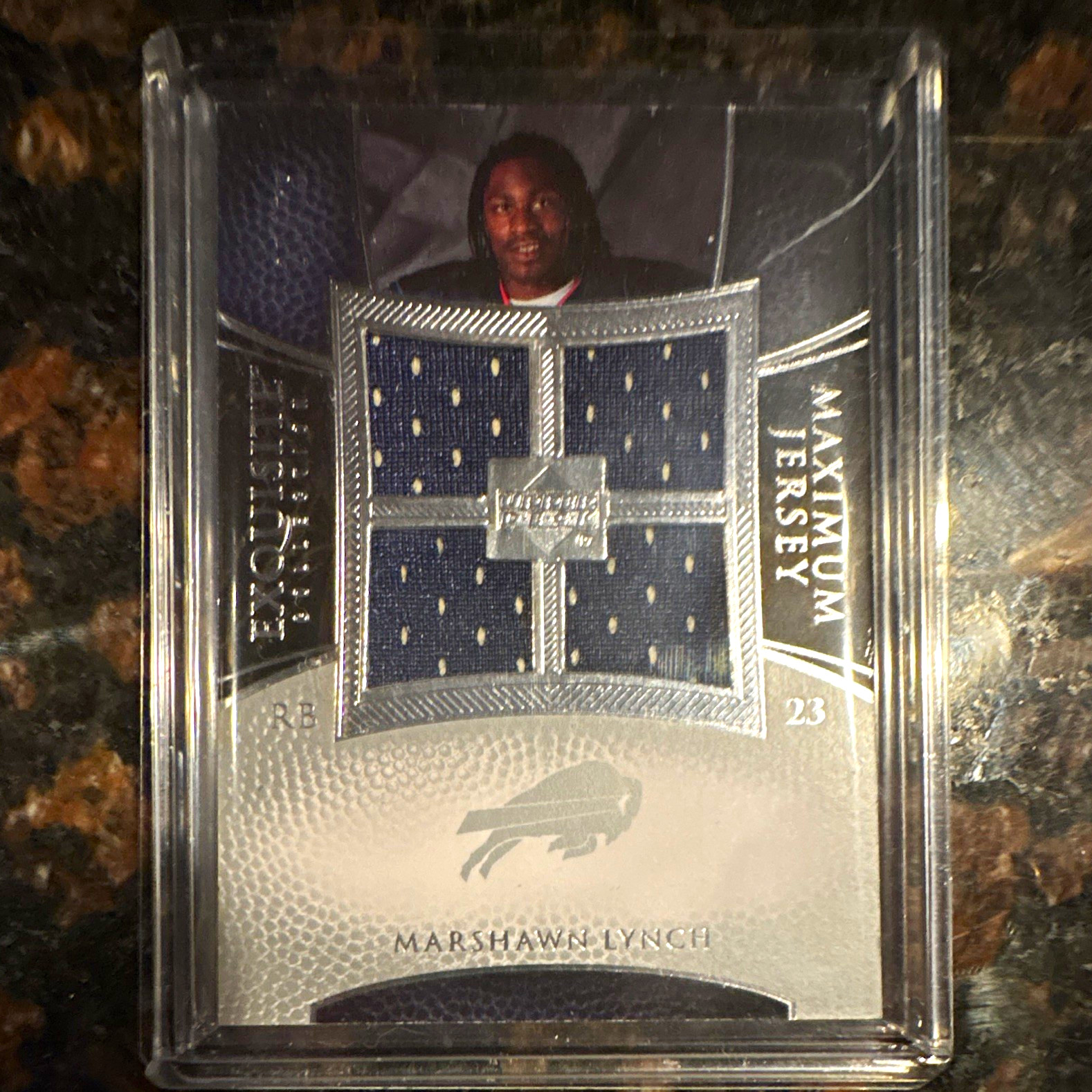 Upper Deck 2007 Exquisite Marshawn Lynch Bills Maximum Jersey XXL-ML2 RC MEM /75